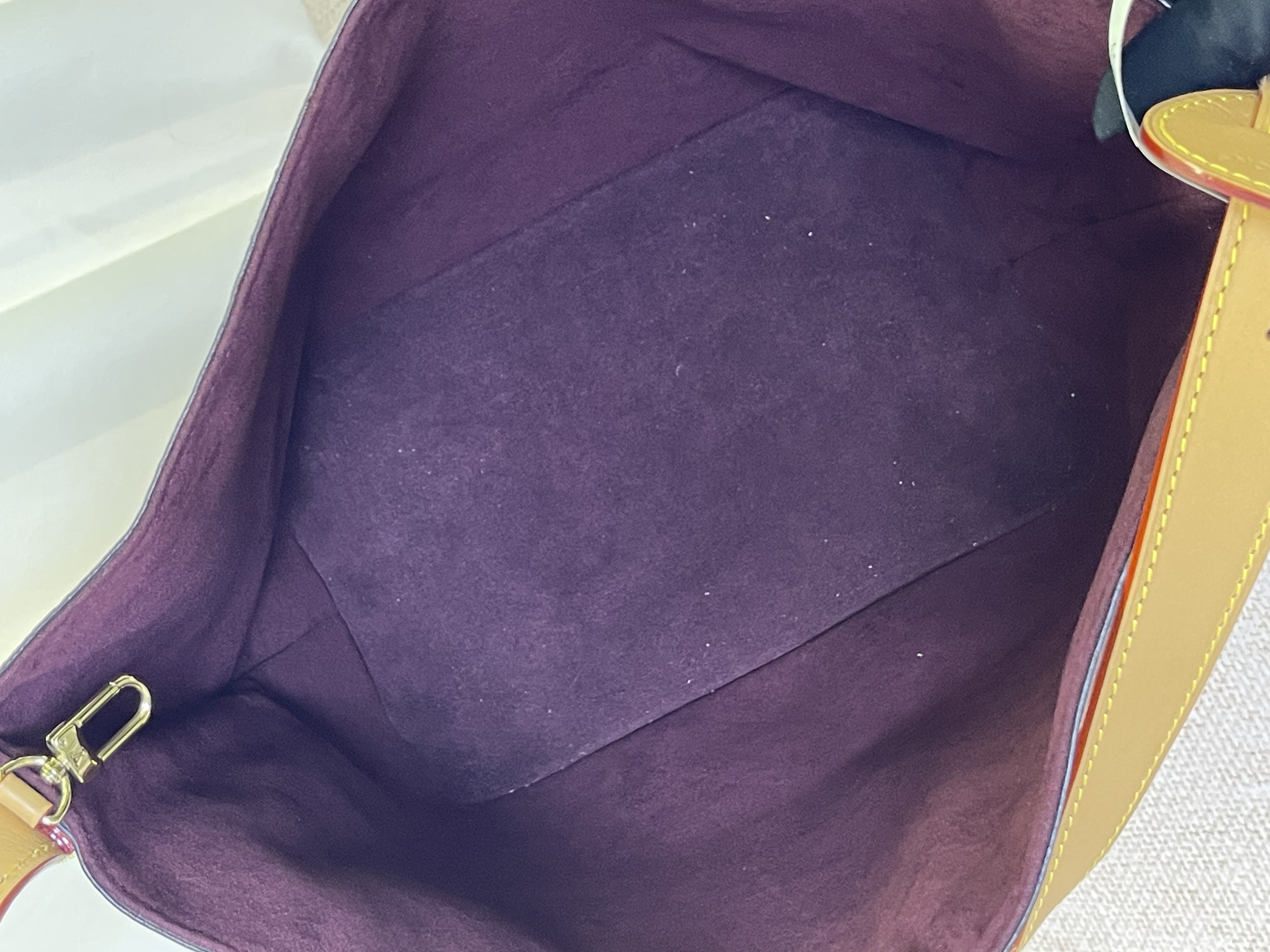 Pre-owned Louis Vuitton Hobo/ Product Code: 26030836