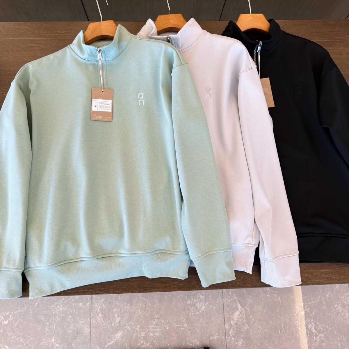 On Quarter-Zip Fleece Sweatshirt 半拉鍊立領薄絨衛衣