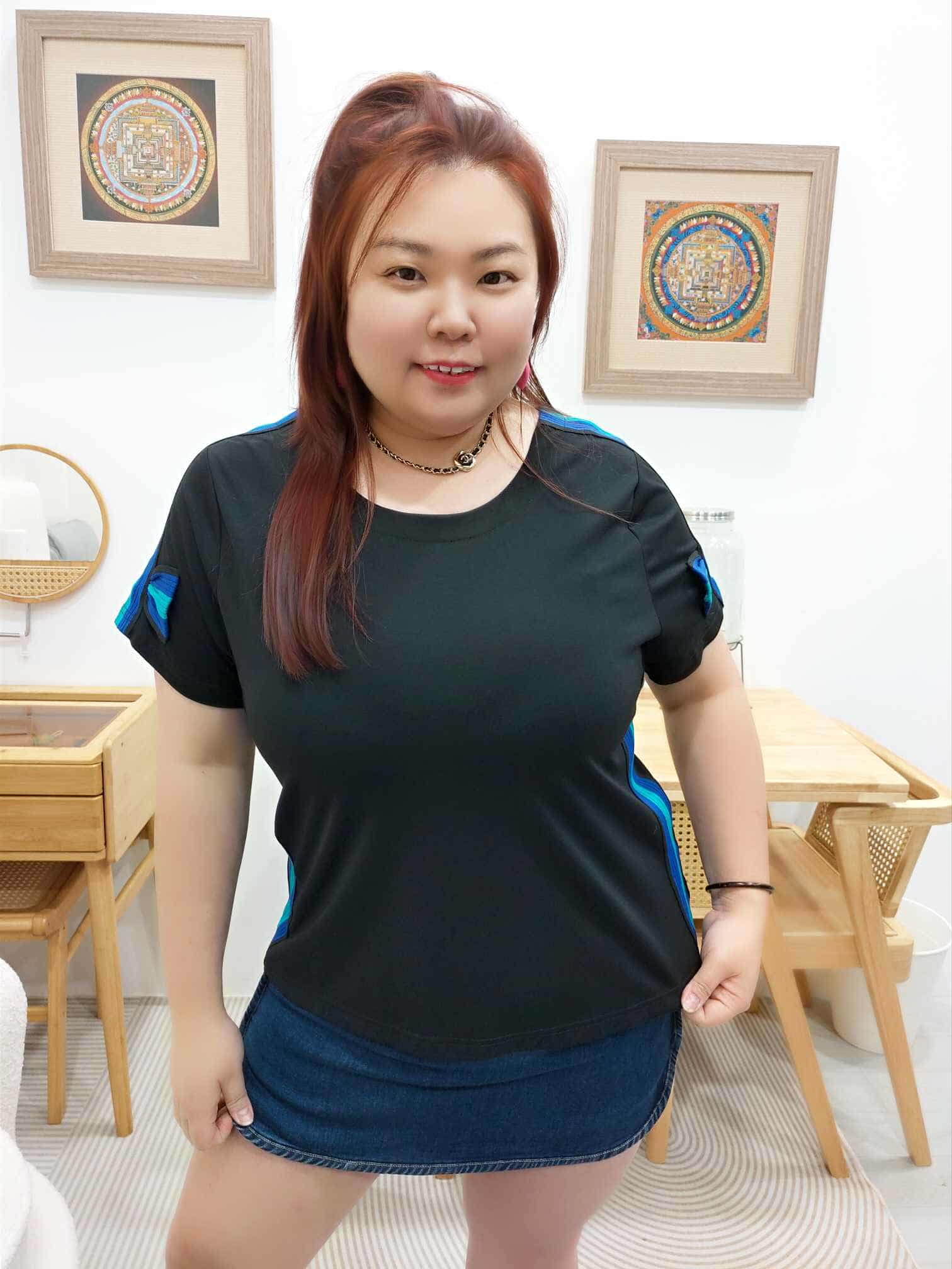 OTA13 BE#810523 边拼色设计上衣