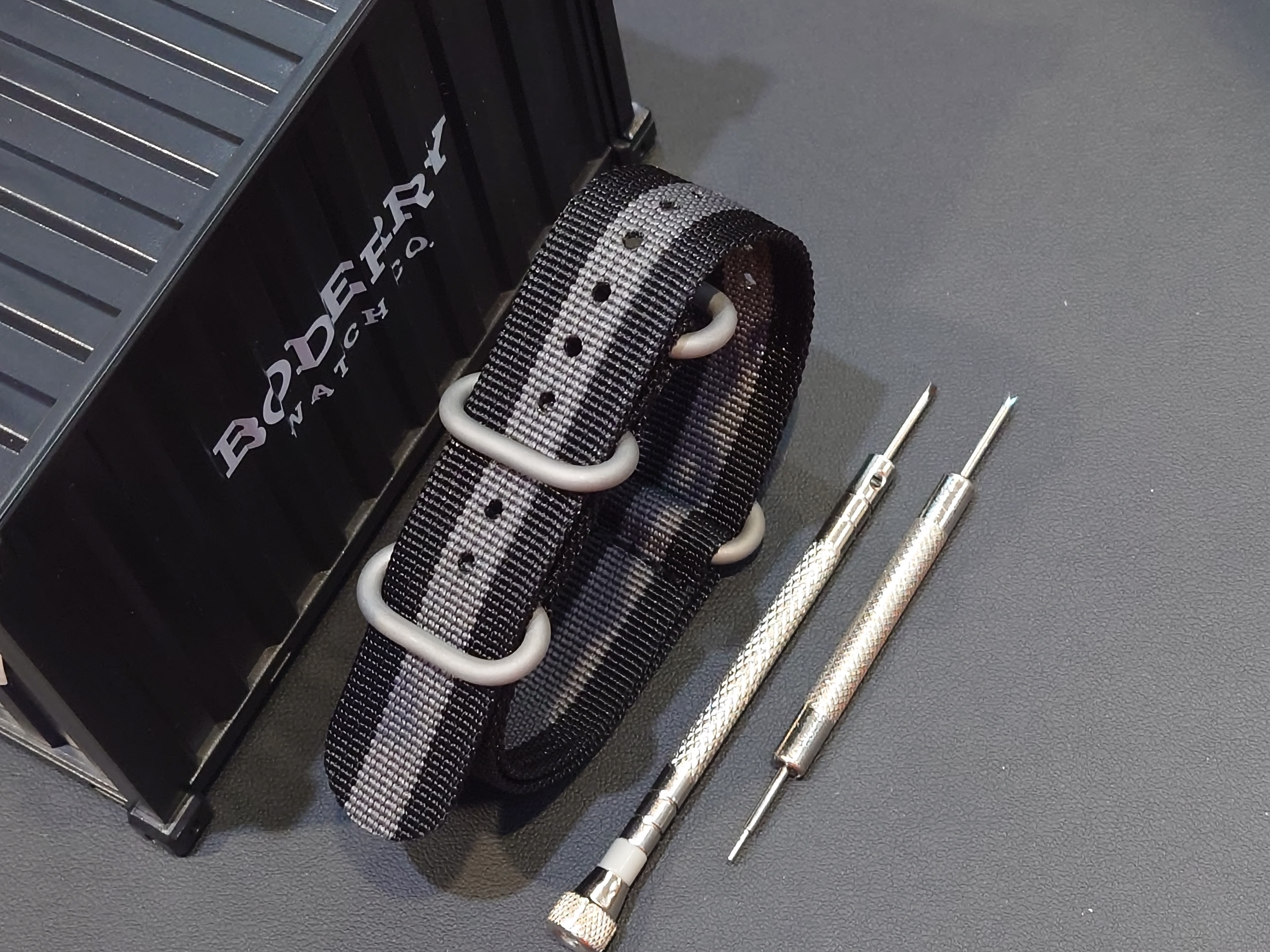 Boderry Landmaster Titanium Chronograph Automatic -  BD-A18T-05B Yellow