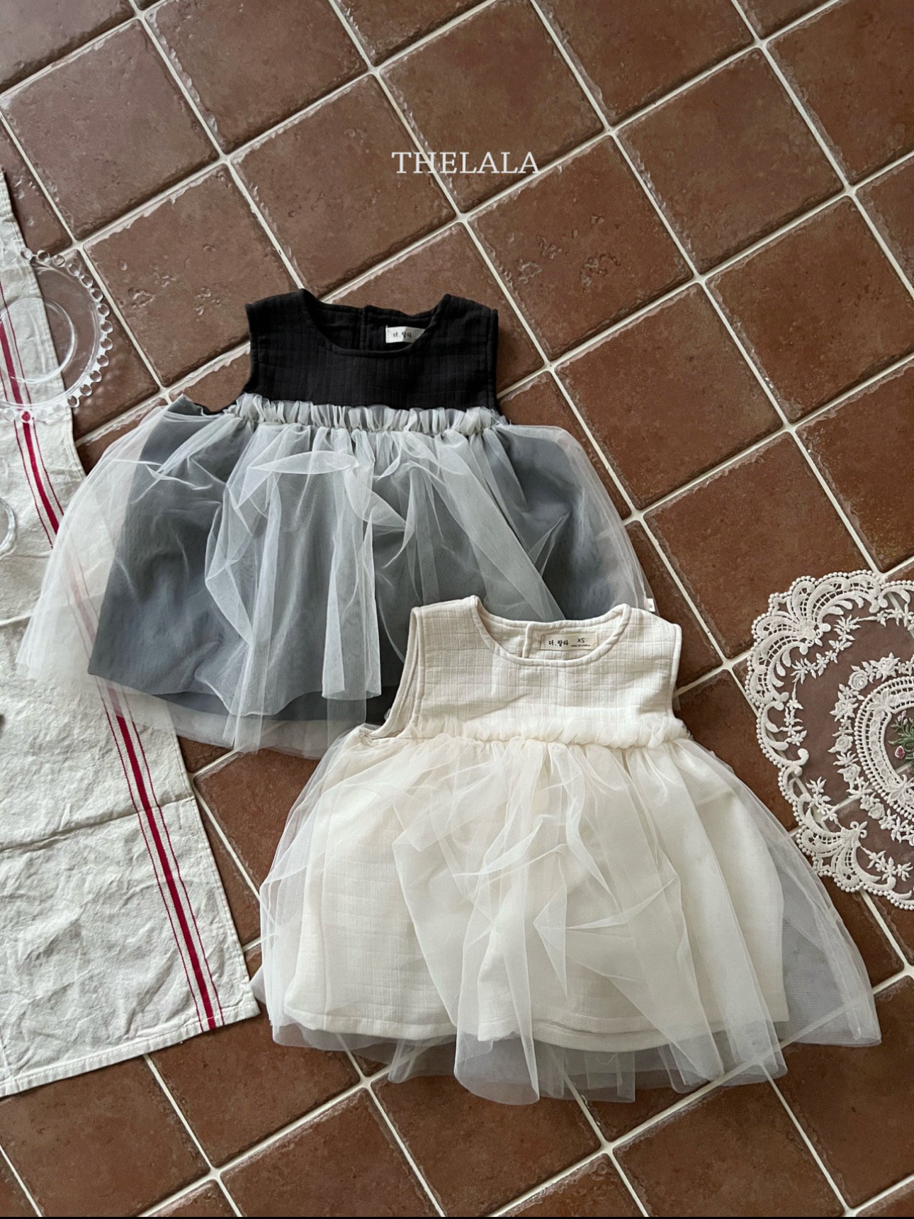 🌸預訂 韓國直送🌸🇰🇷THELALA兩色優雅薄紗背心連身裙