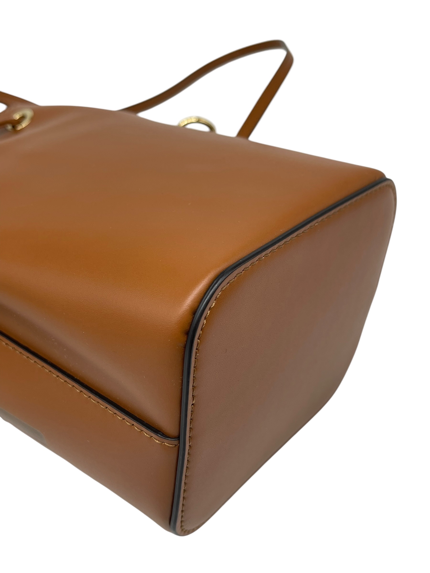 Pre-owned Fendi Bucket Bag / Product Code: 070901