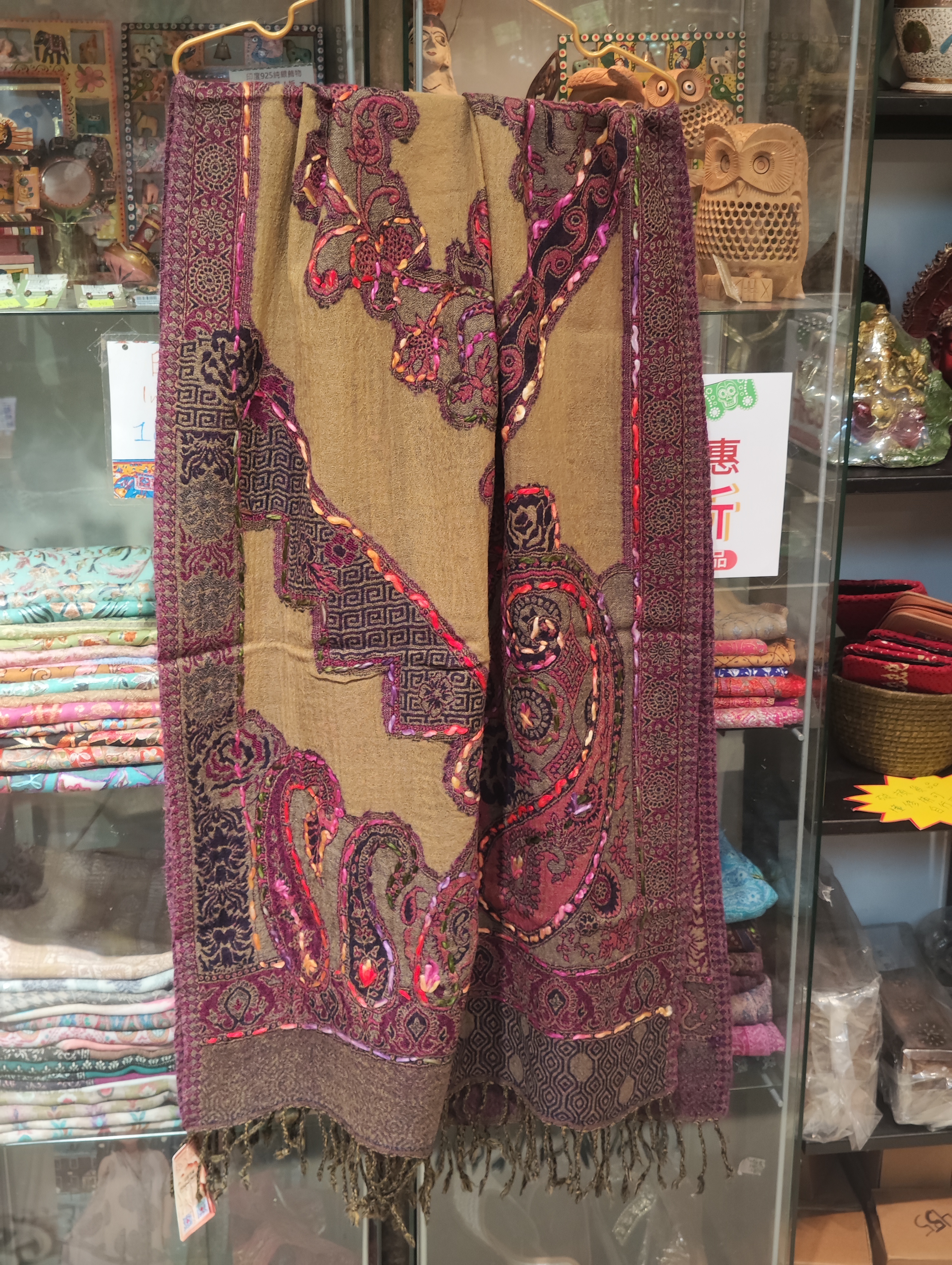 印度水煮羊毛 (Boiled Wool) 刺繡披肩