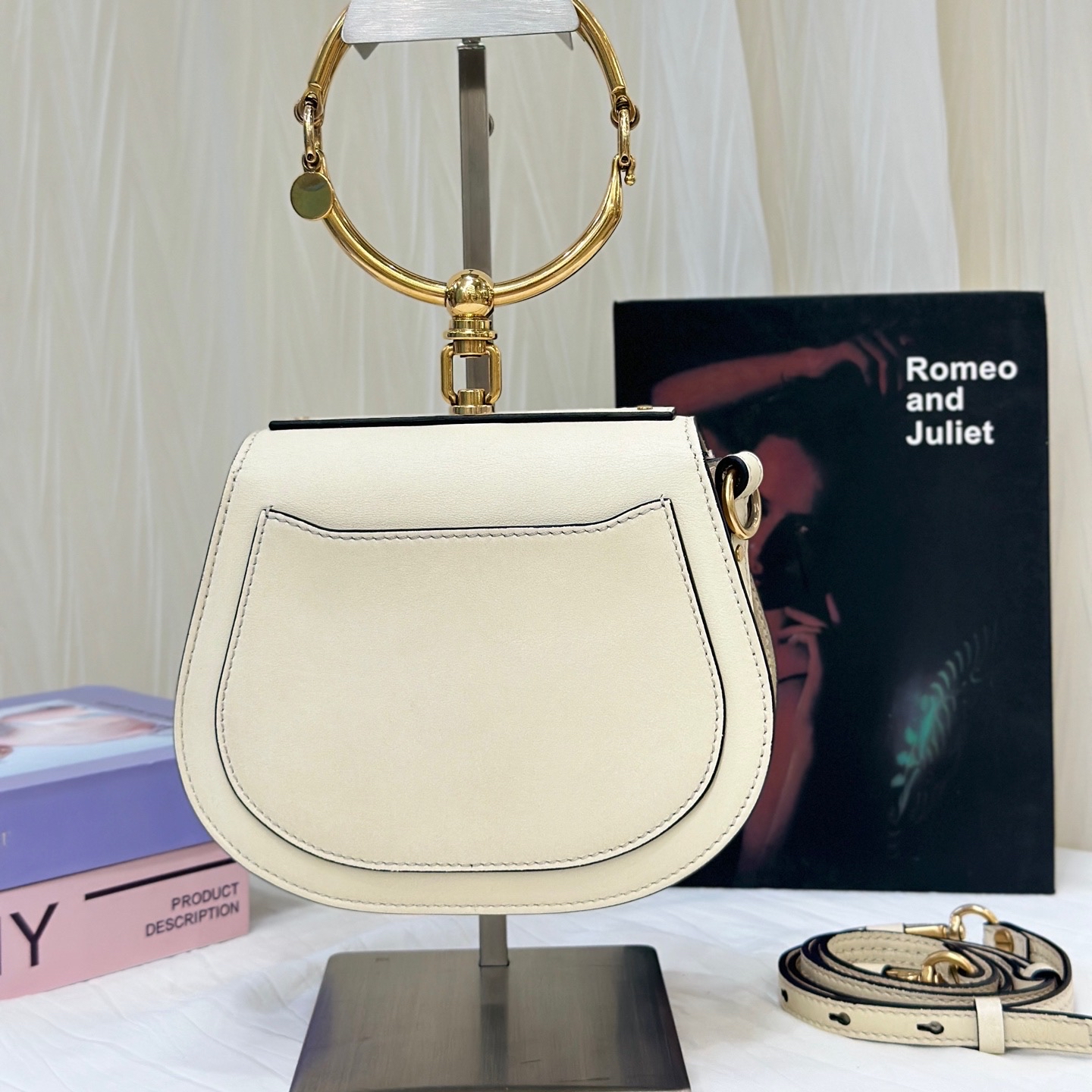 【預訂貨品】Chloe奶油白圓環包 