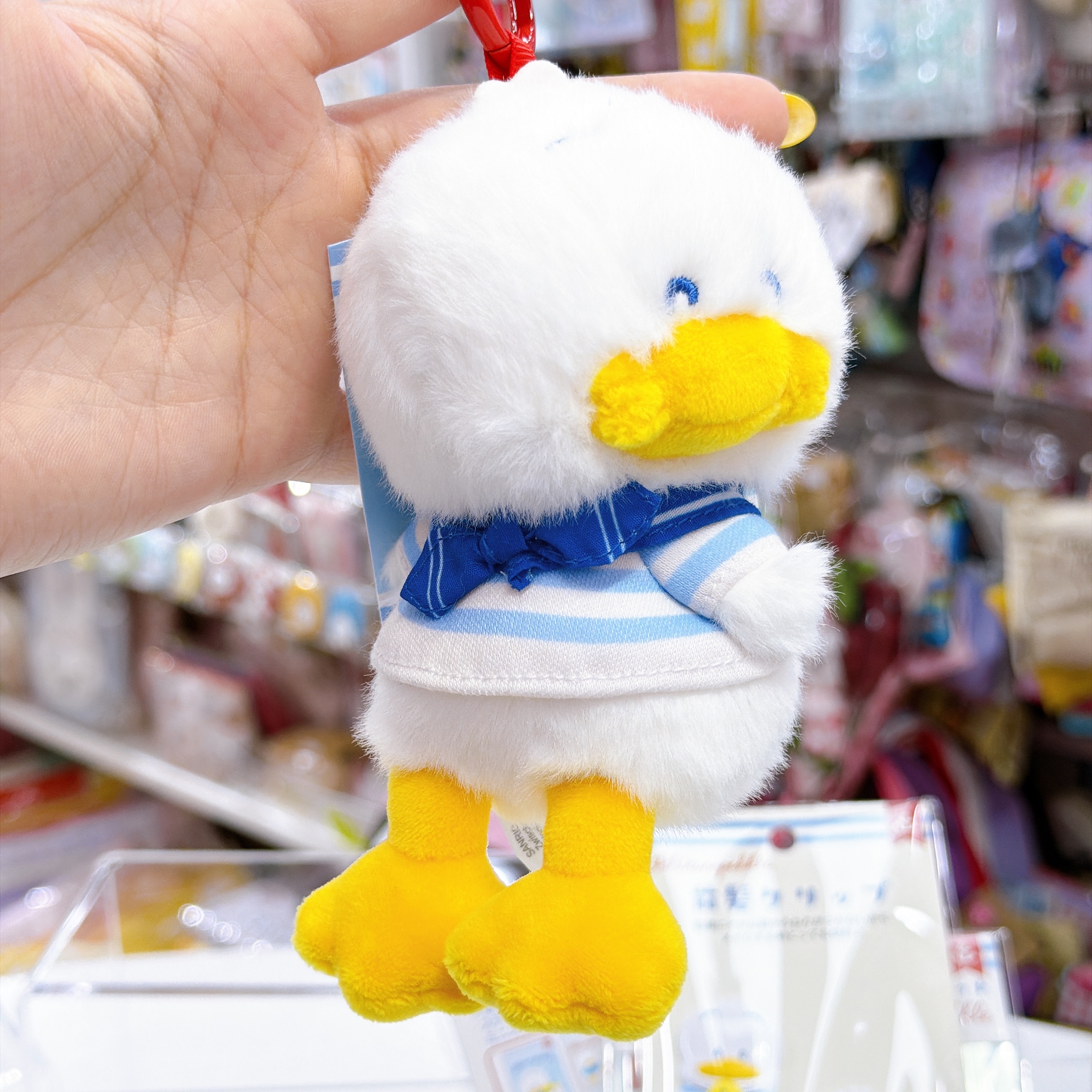 日本直送ap鴨生日系列新款產品公仔毛巾公仔掛飾，貼紙等等