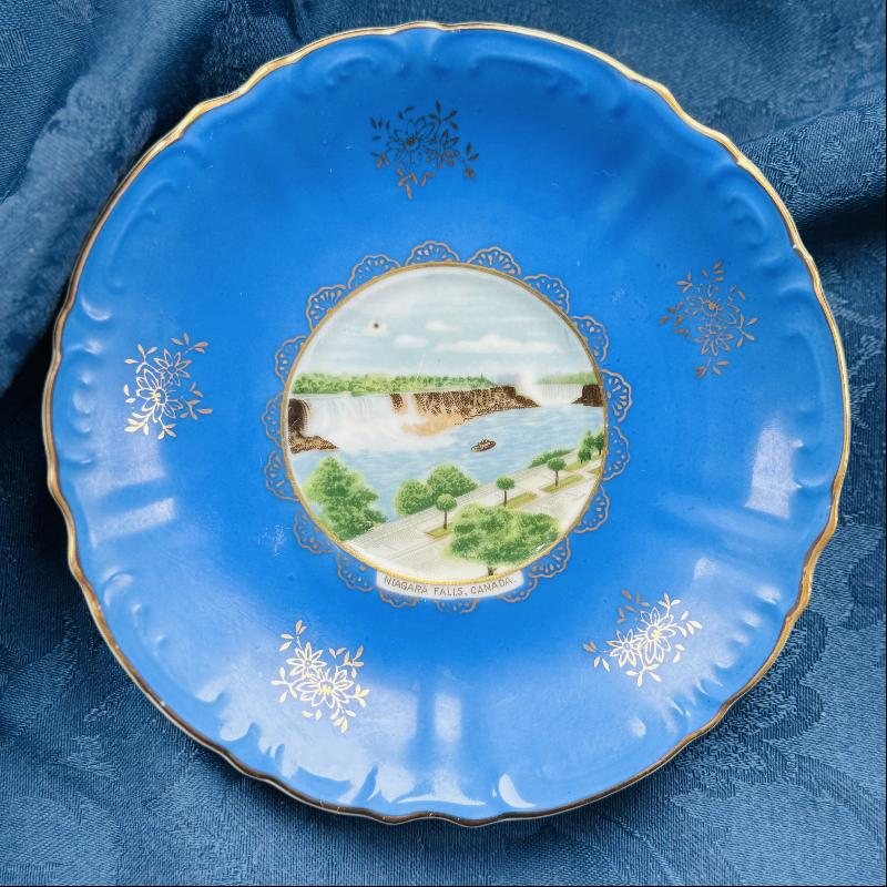 RARE! Vintage C.a. 1950s ESD Niagara Falls Canada Sky Blue Souvenir Tea Set Duo - Tea Cup with Saucer (MT2037)