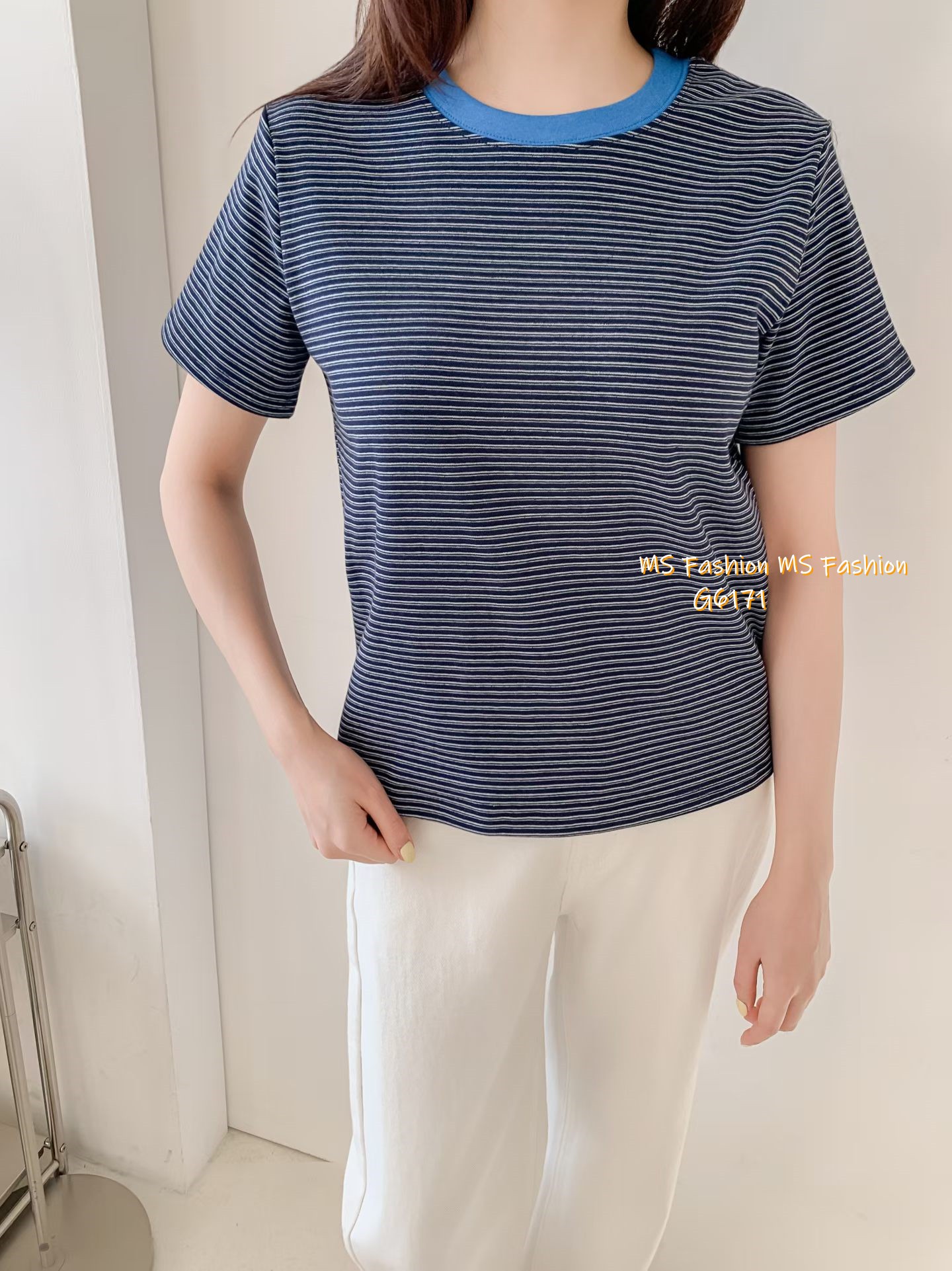  G6171 韓國🇰🇷拼色領橫間top