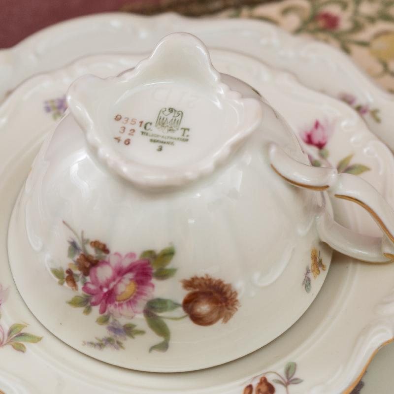 Vintage 1931-1939 German C.T. Altwasser Sophisticated Scrollwork Tea Set Trio - Tea set with cake plate (MZ015)
