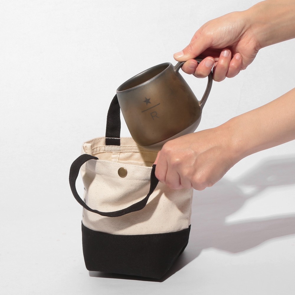 🎀【預訂】 Starbucks Reserve® Roastery Tokyo Sakura 2026 Collection 黑白手提袋