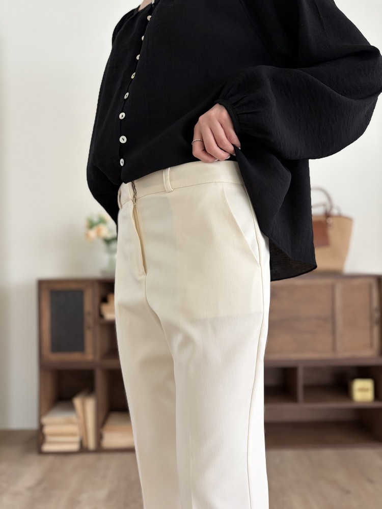 Minimal Tapered Ankle Pants (Ivory)