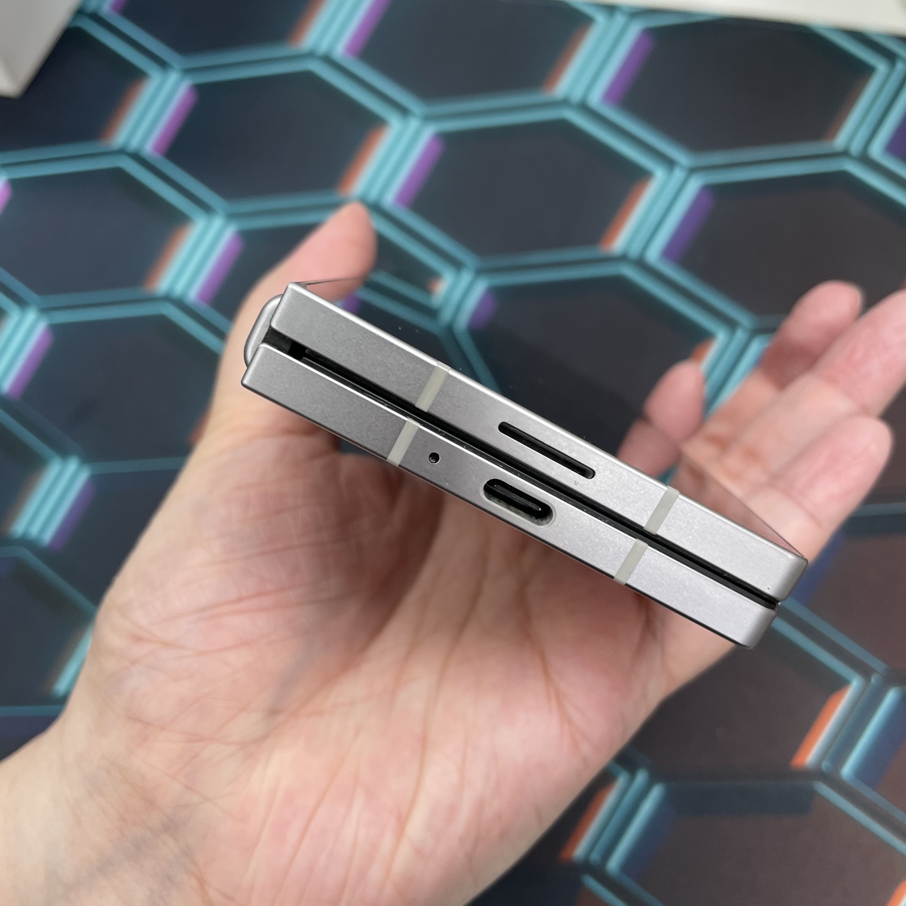 *6119 Galaxy Z Fold 6 超靚機 12+512GB 灰色 gray