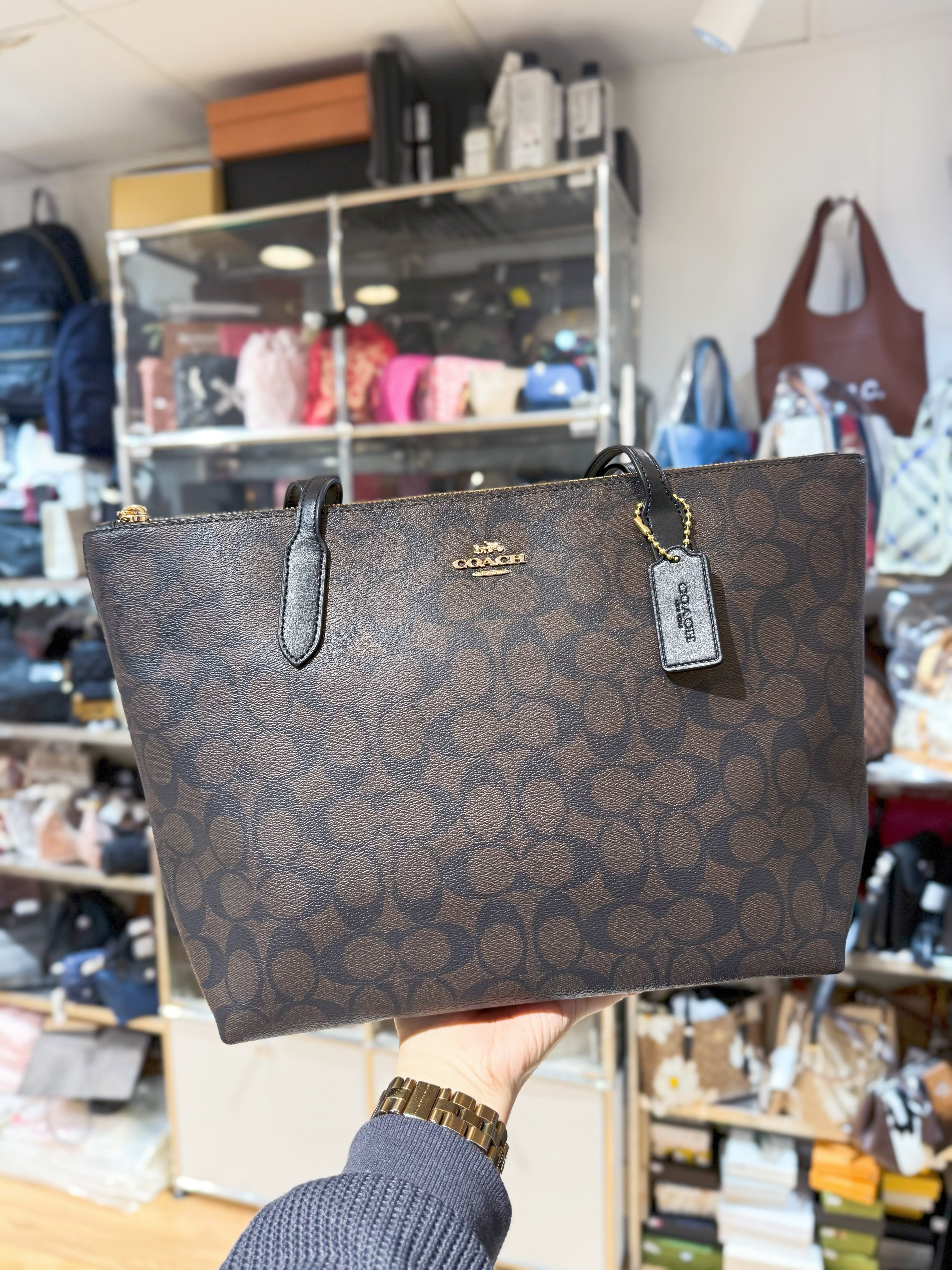 Coach top zip tote dark/m