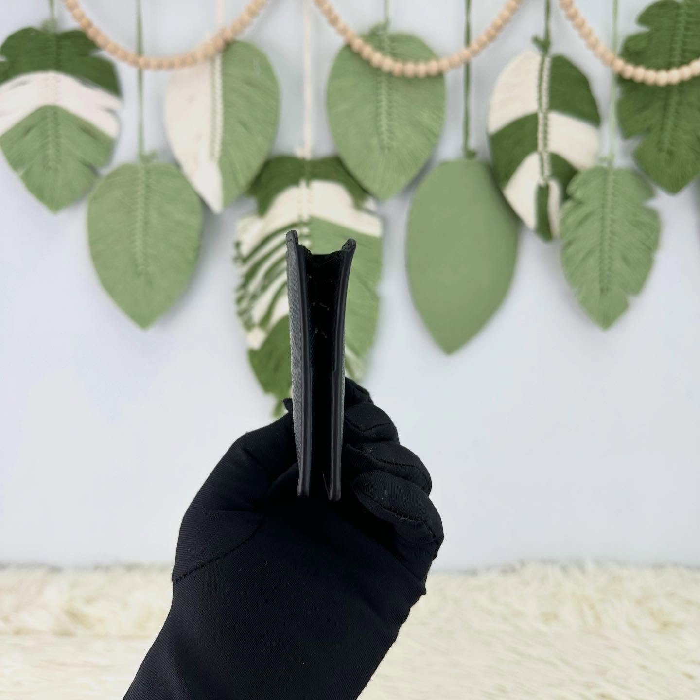 LV 🤍PRE OWNED Slender 黑色老花短銀包 晶片款🖤