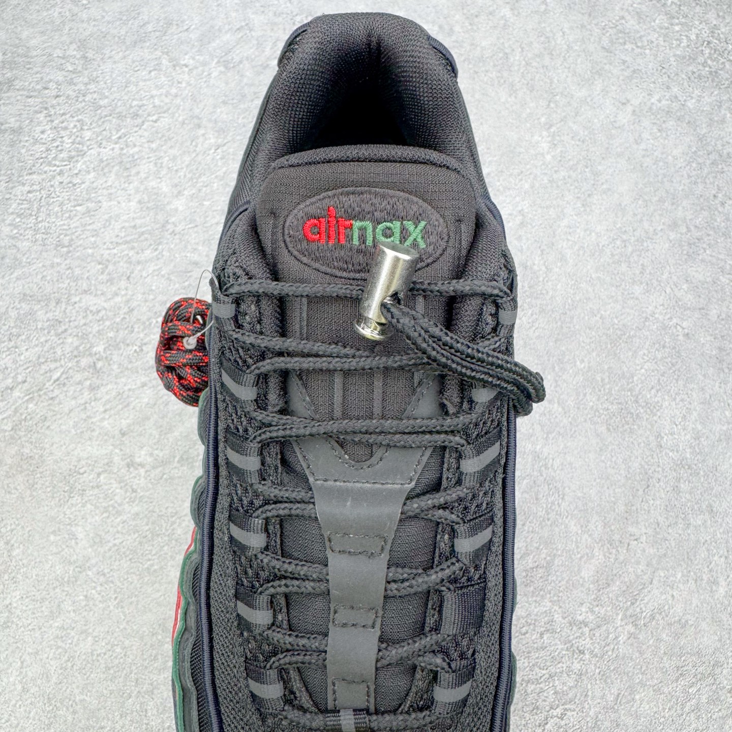 UNDEFEATED x Nike Air Max 95 IB4453-001