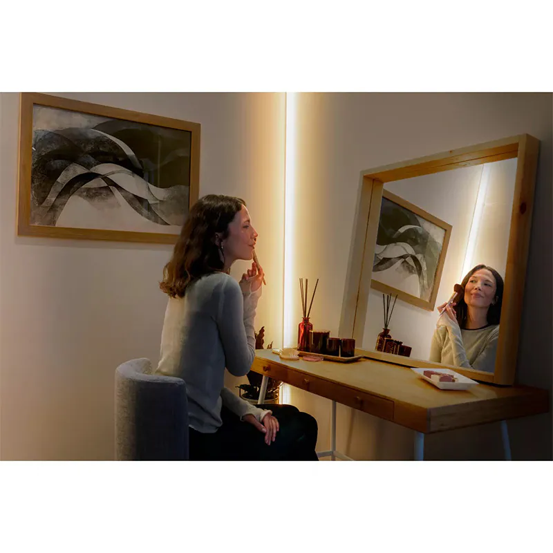香港行貨 2年保養 Philips Hue OmniGlow 漸變全彩情境 燈帶 (3米)