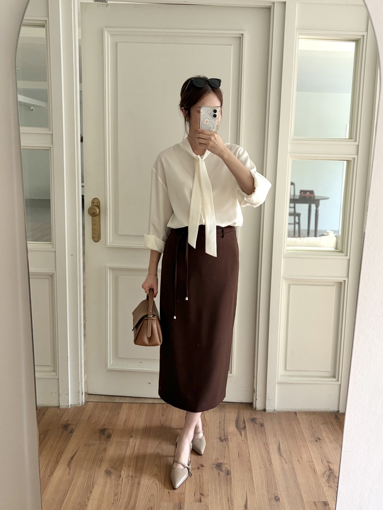 Double-Loop String Belt Skirt (Brown)