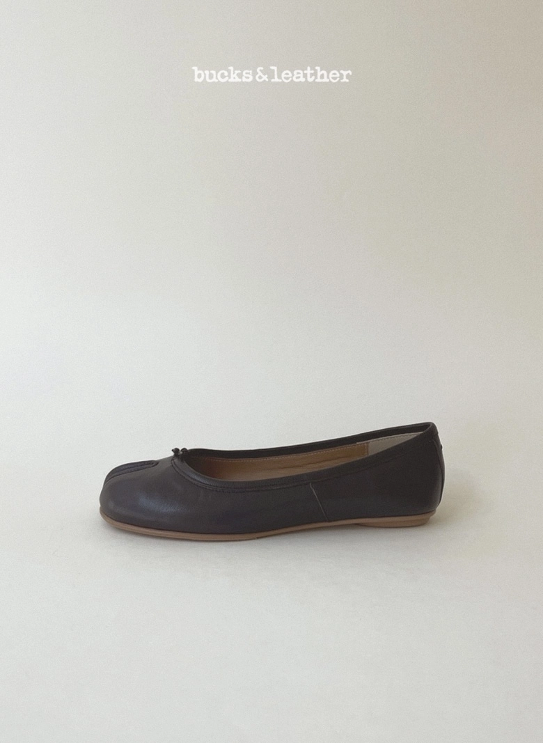 預訂_6201 SHOES By Bucks & leather