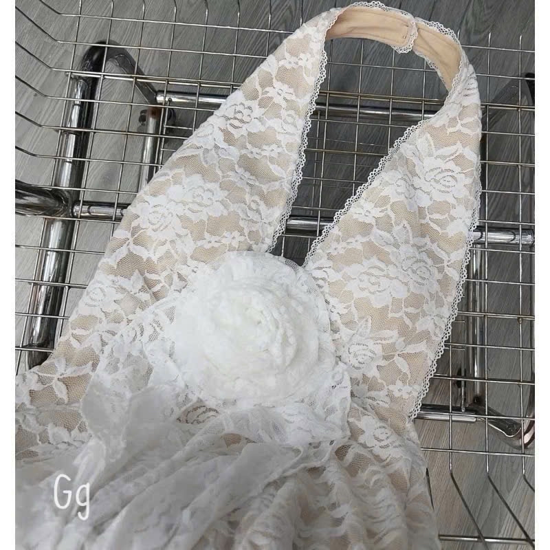 蕾絲高開衩露背連身裙