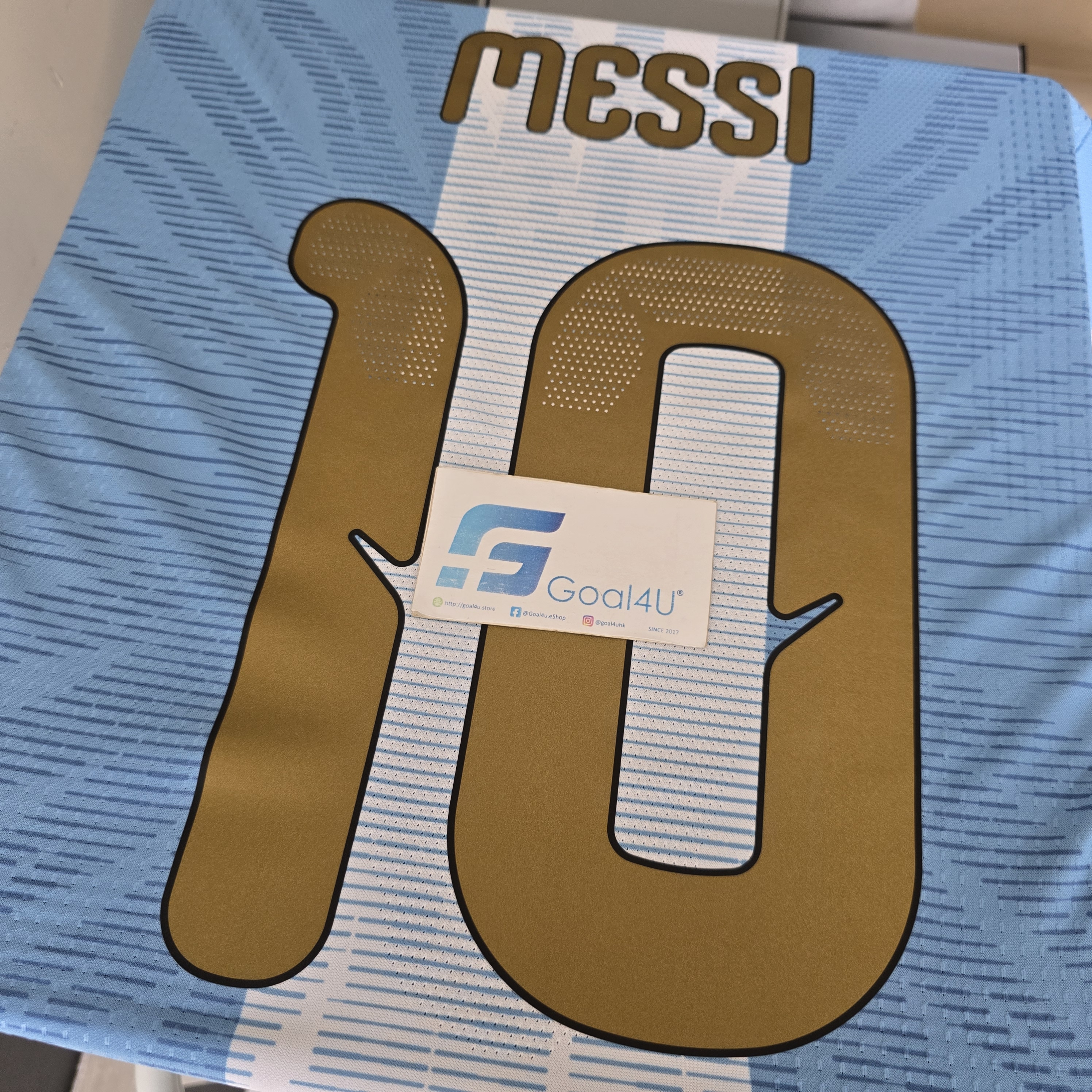 訂閱補貨通知提示 🔥 Adidas x Messi 美斯阿根廷紀念球員版球衣 (連MESSI金色印字) LD3317