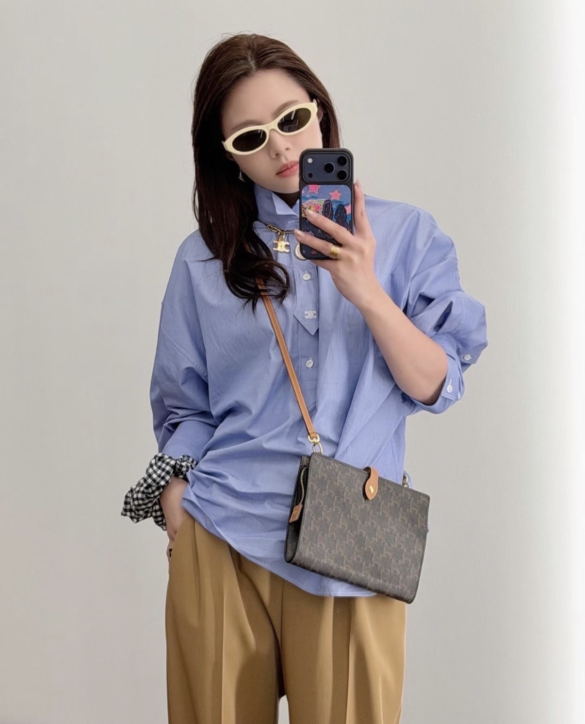 限時優惠🫶🏻現貨🍒Celine small notebook bag 🔖Size 22x16x3cm