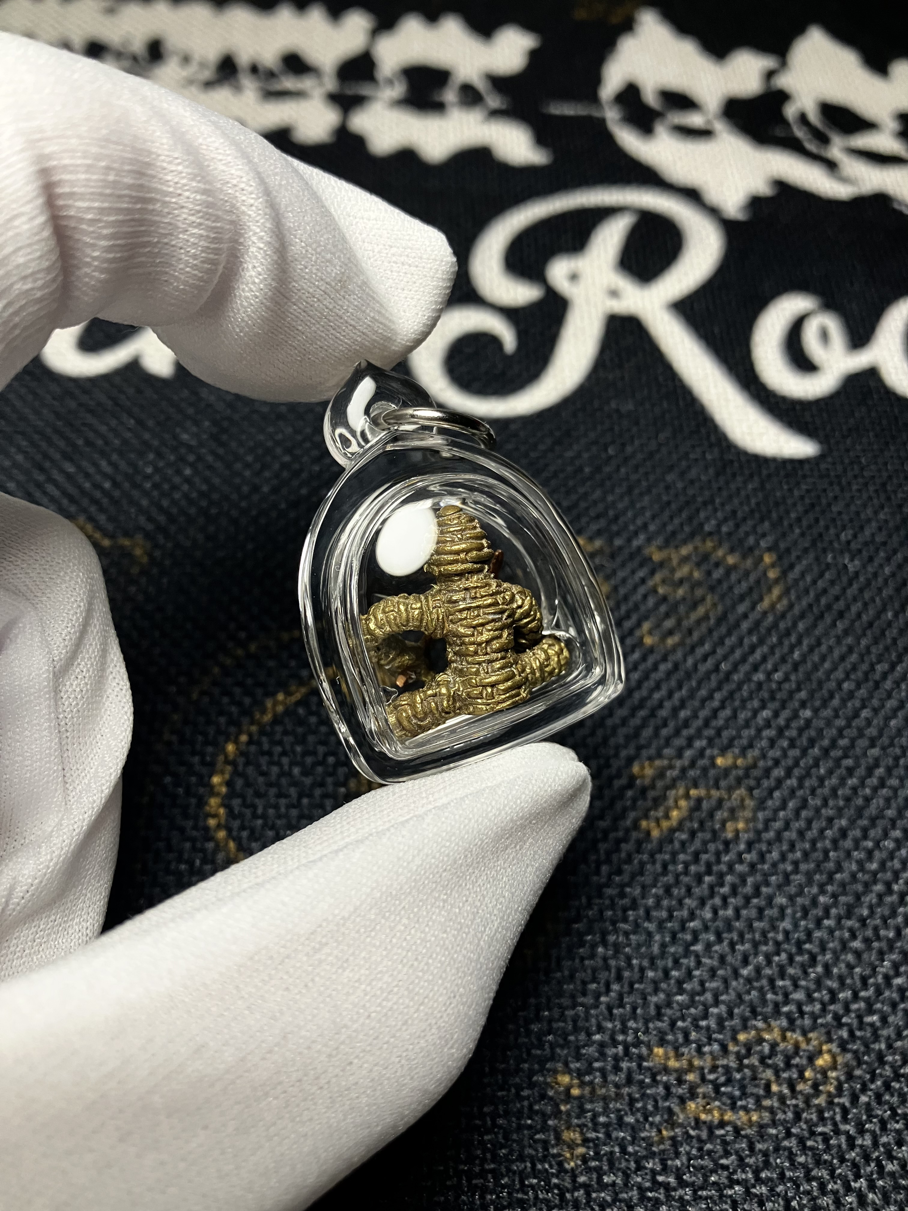 龍婆披贊 佛曆2559 魅香魂魄勇 附光學級高透防水殼