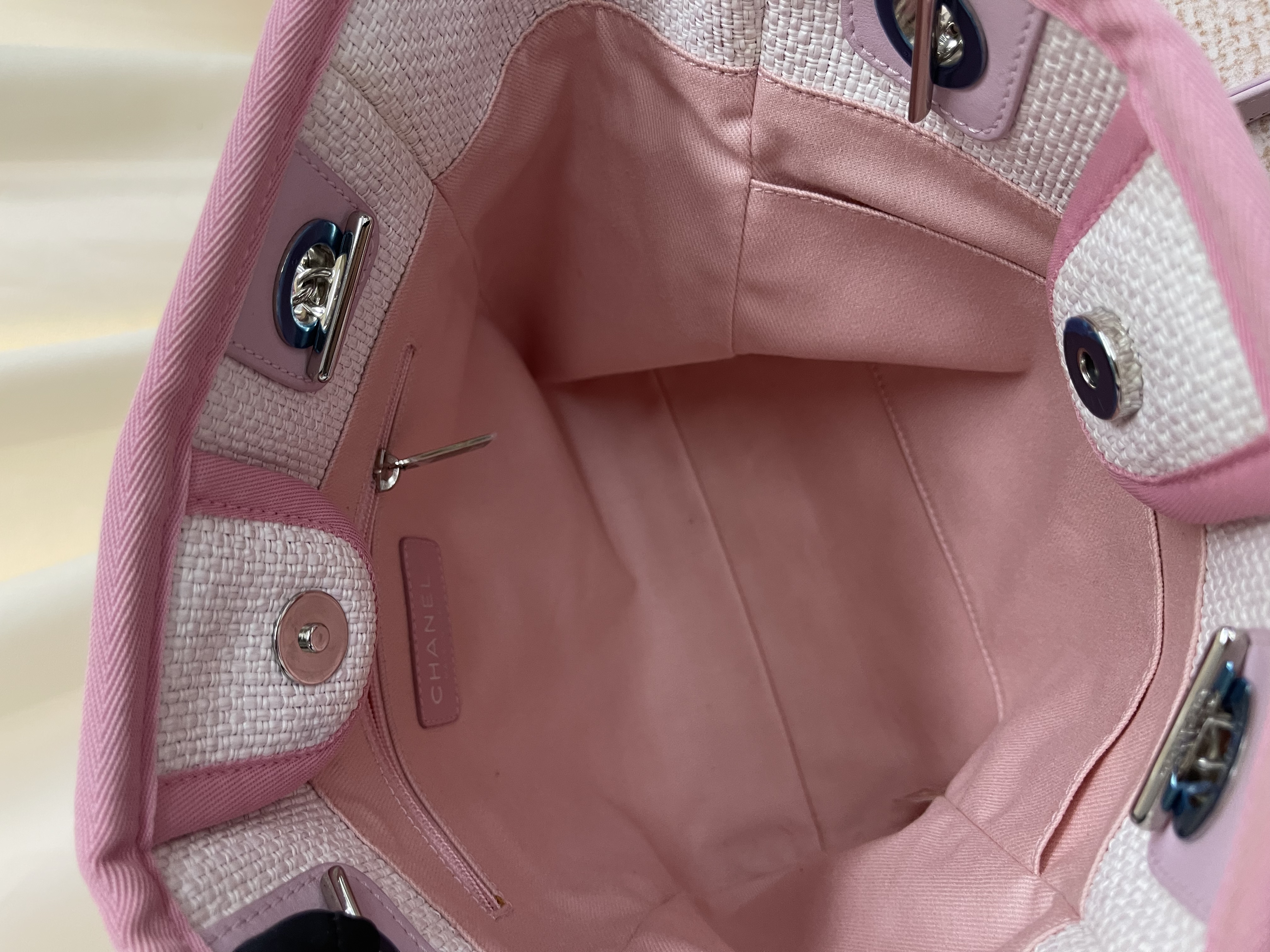 Pre-owned Chanel Deauville Tote/ Product Code: 26030107