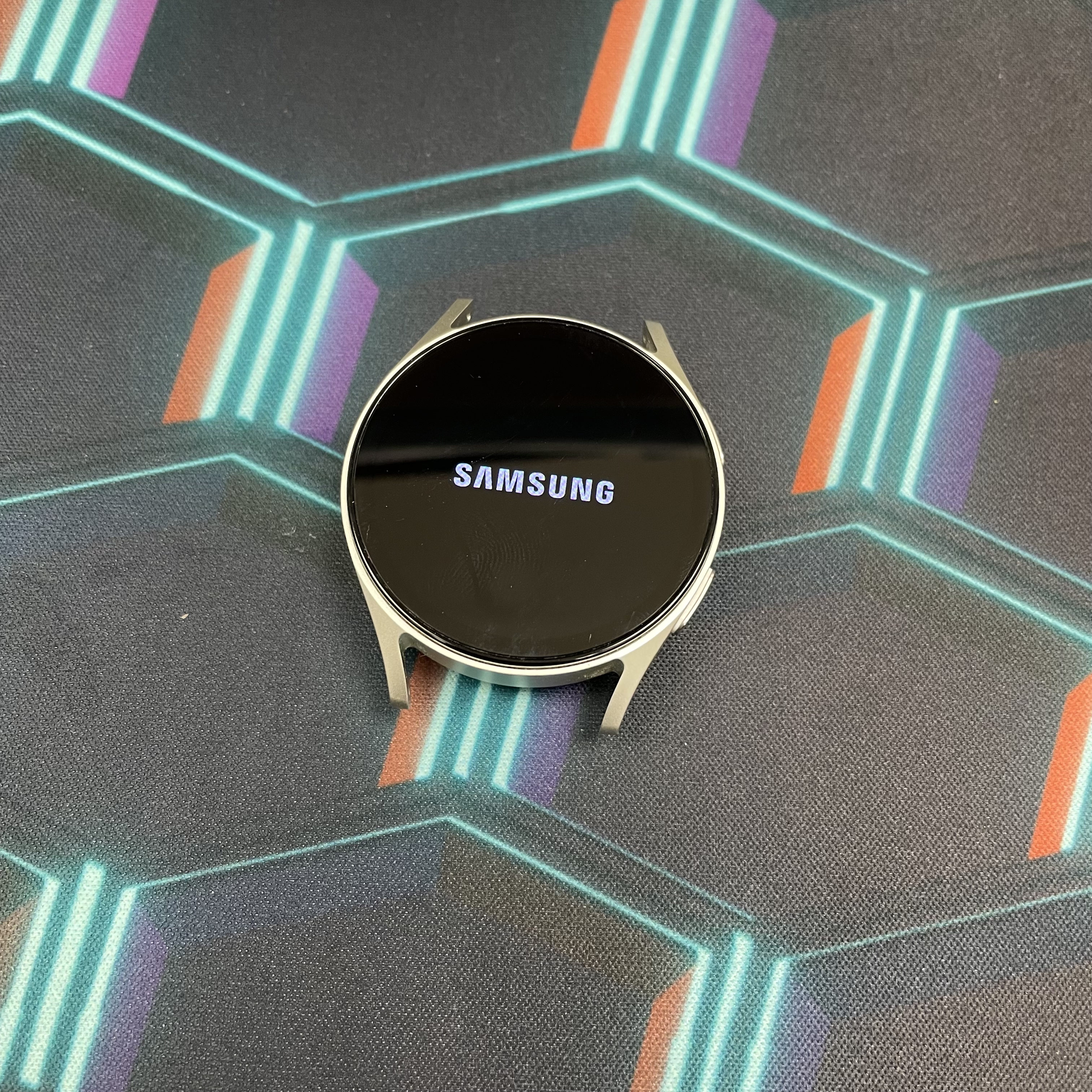 *5842 Galaxy Watch 7 LTE 勁靚機 40mm 32GB 銀色 sliver