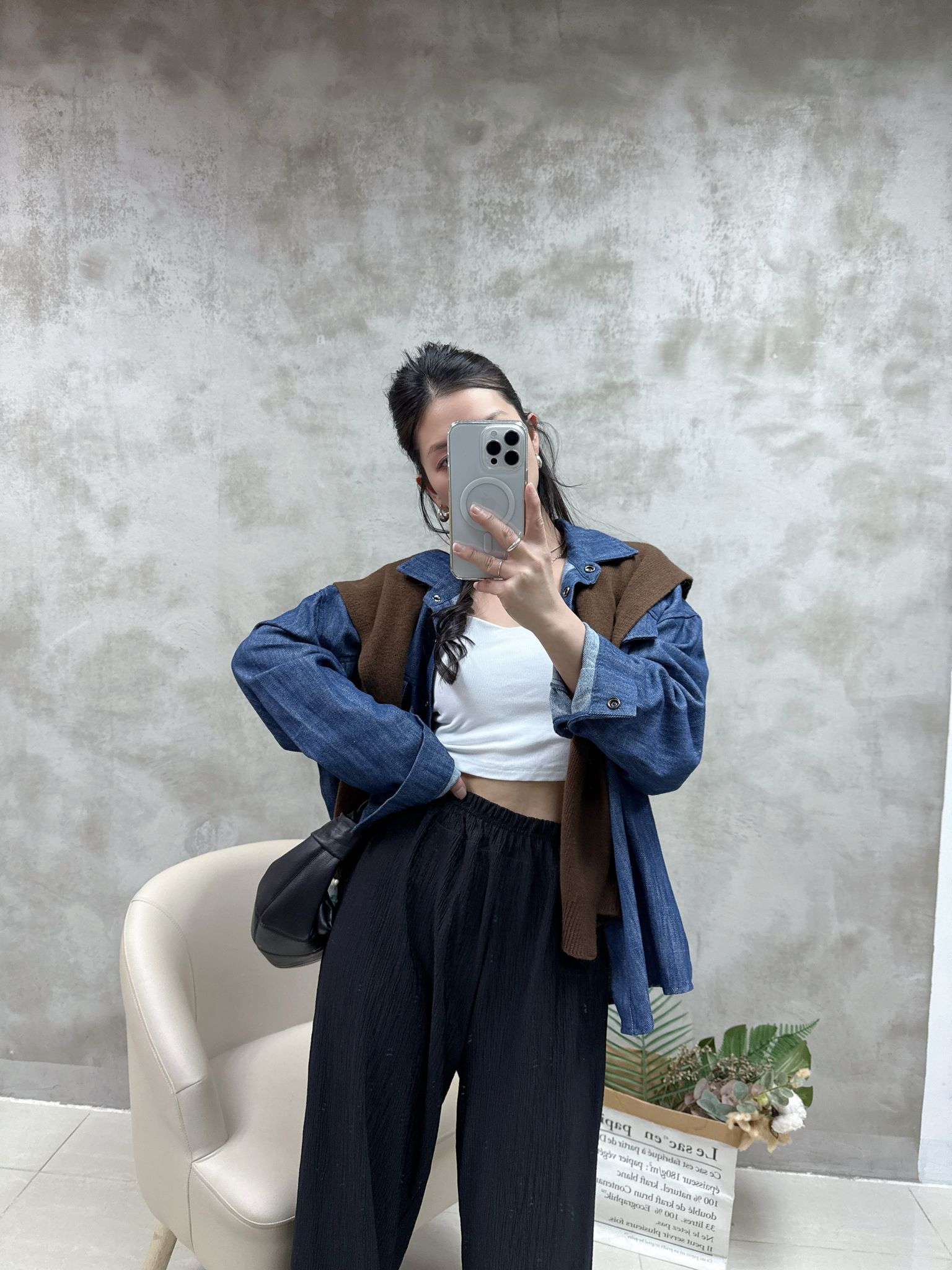 皮牌牛仔恤衫外套