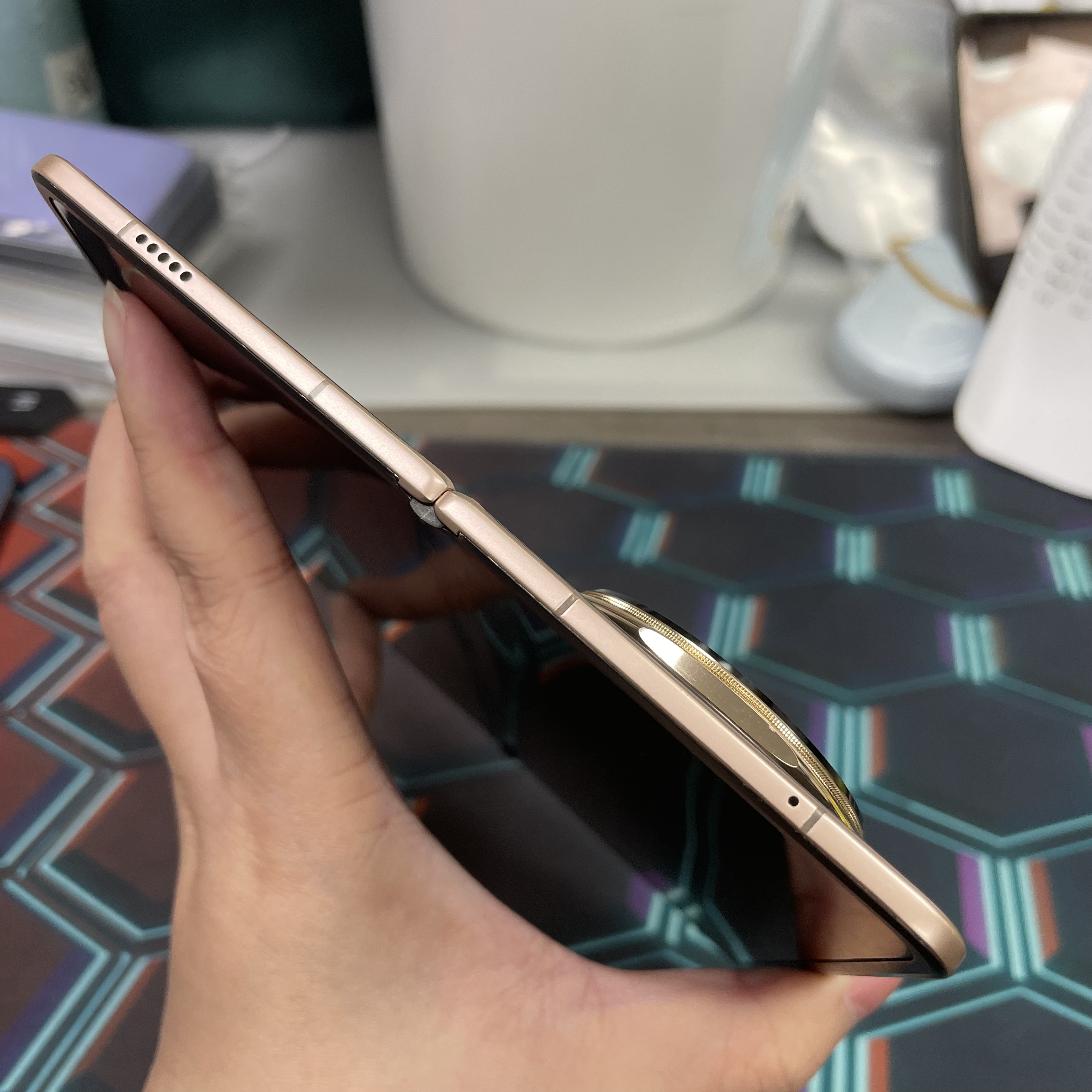 *8289 Honor Magic V5 勁靚機 16+512GB 金色 gold