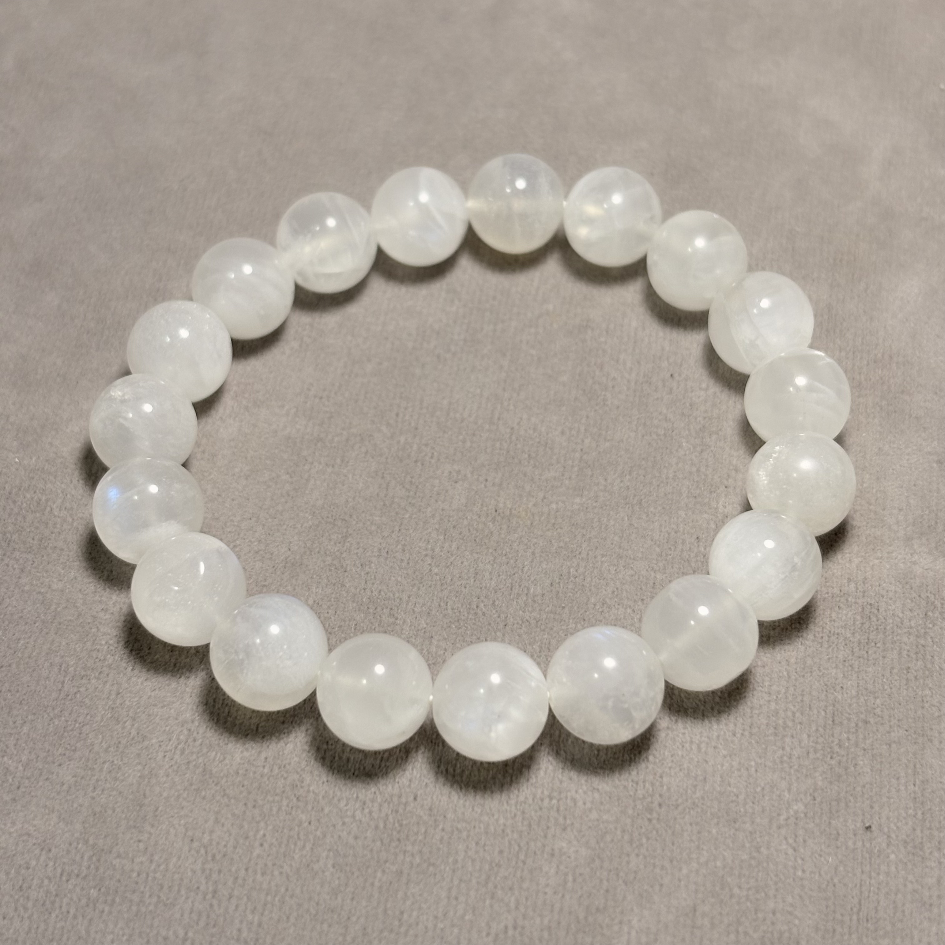 10mm月亮石 晶石 手鏈No.0584