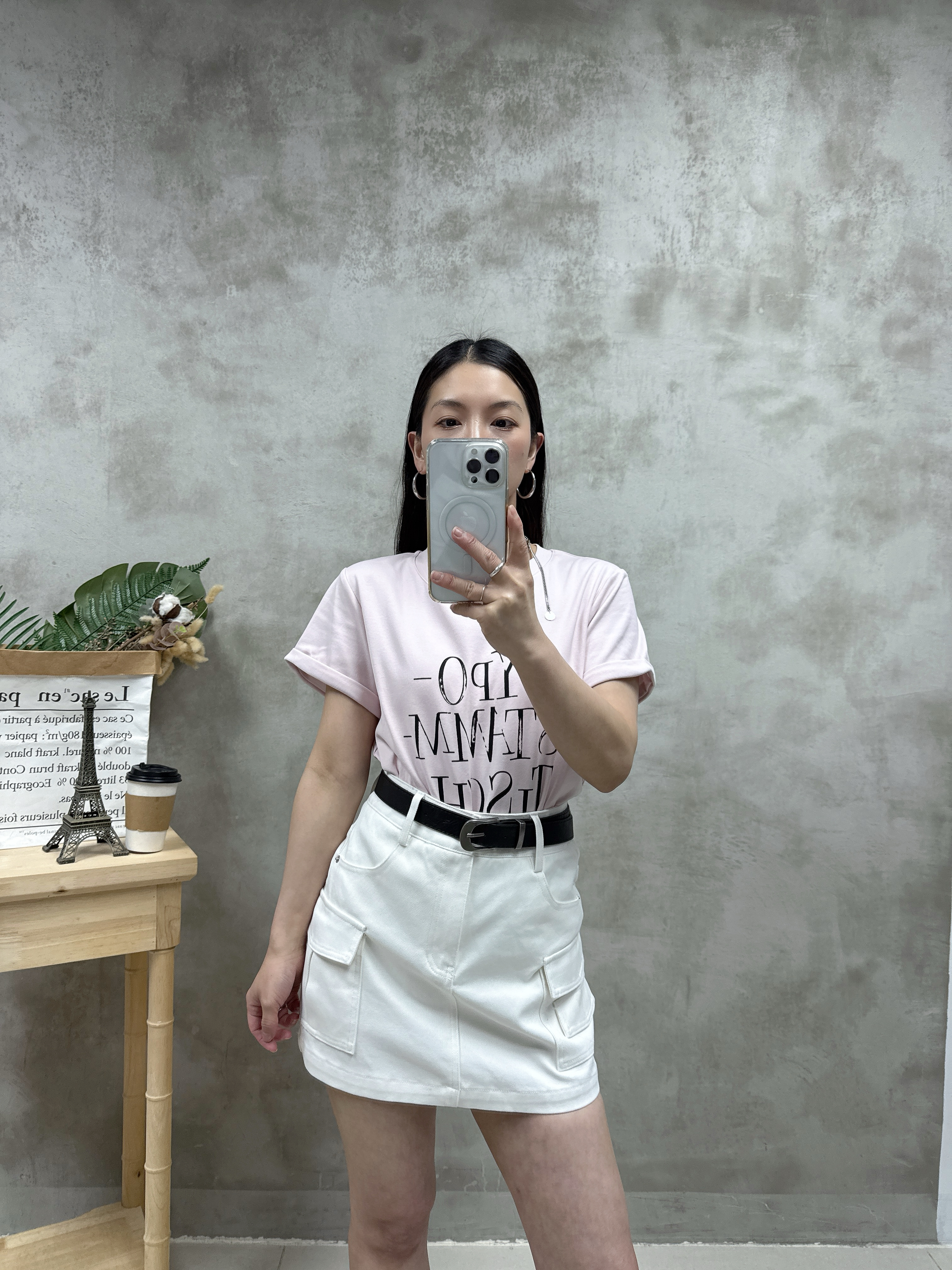 B08 褶袖英文字Tee