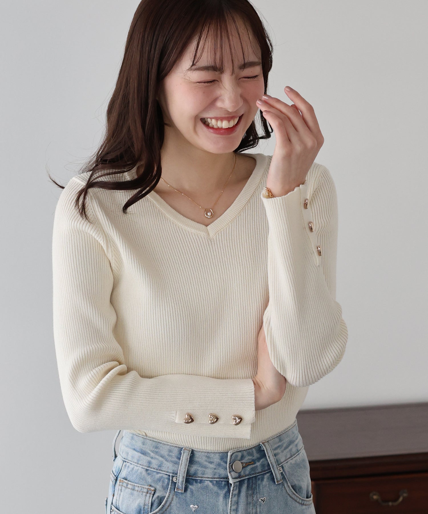 <JP> v領心心鈕顯瘦Knit Top* 3色入 <預購>