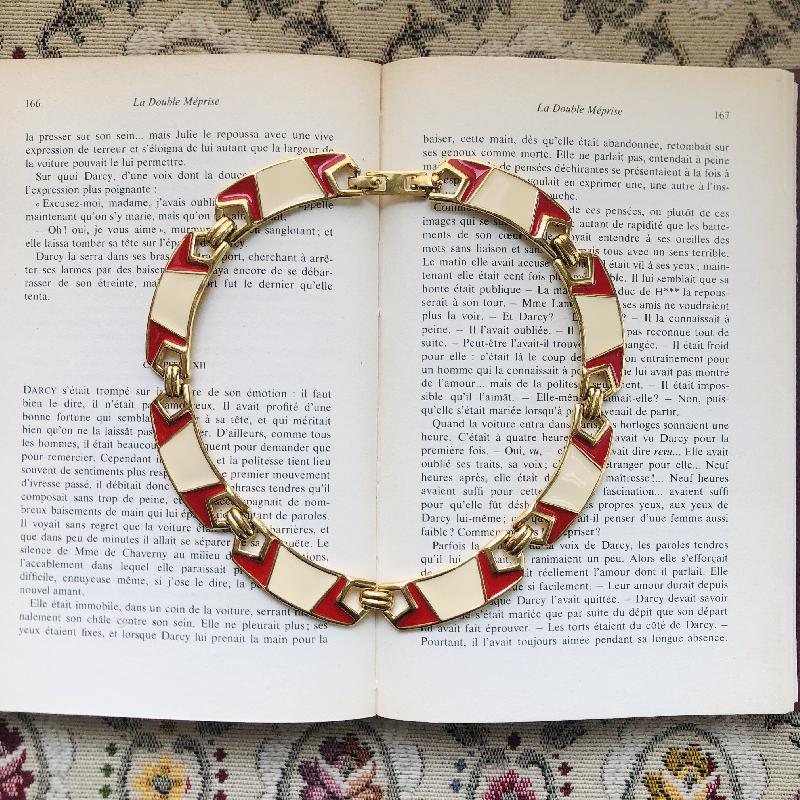 C.a. 1980s Monet Red X Ivory Geometric Enamel Jewelry New Old Stock- Necklace (MT1622)