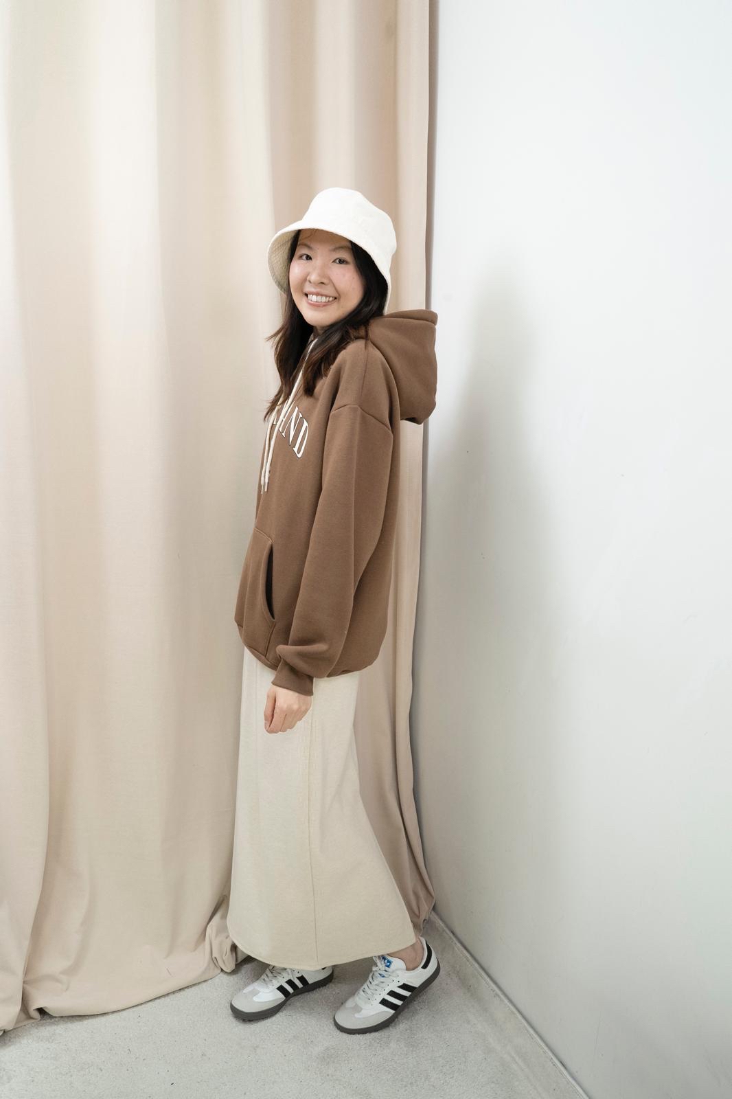 加絨有帽文字衞衣（咖色）