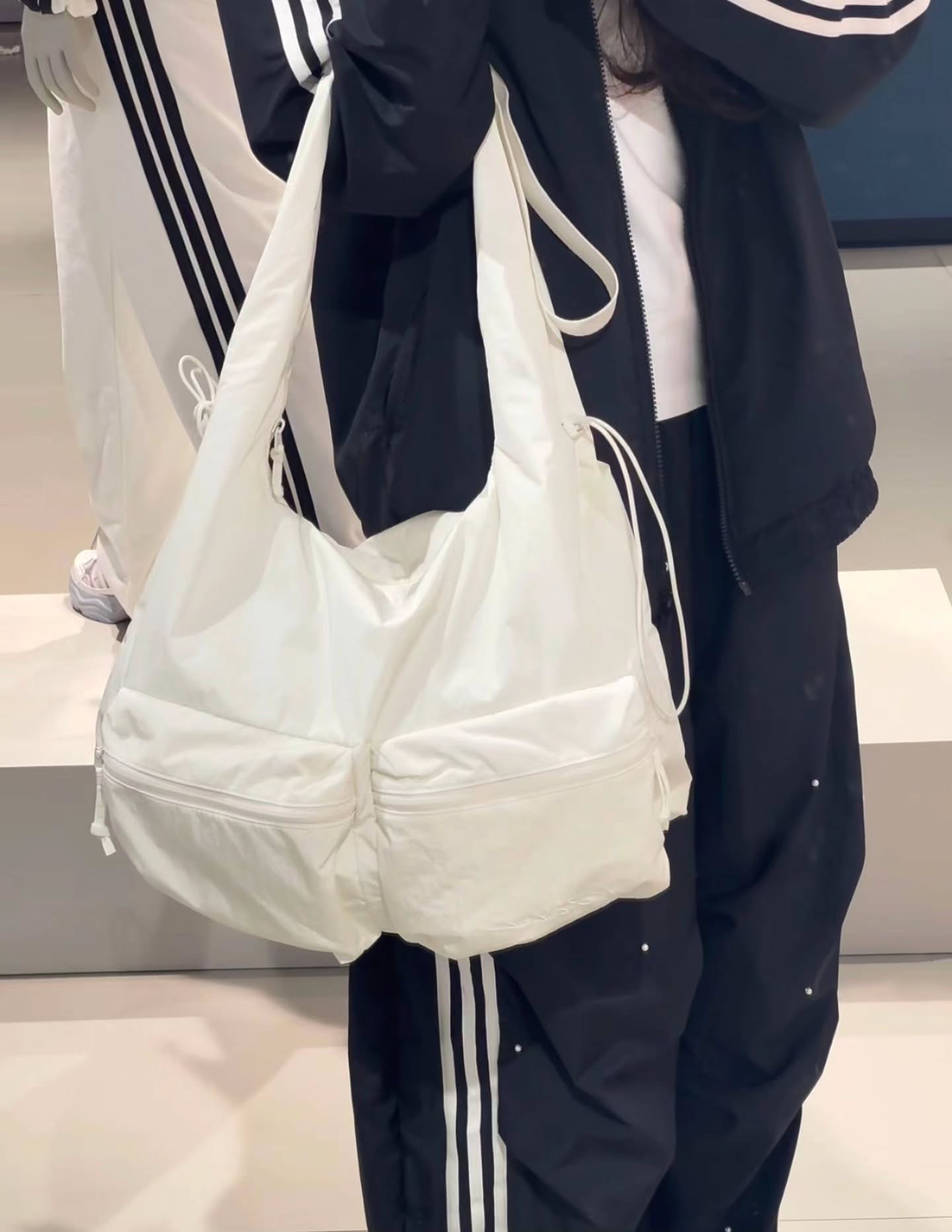 🖤三叶草 云朵泡芙托特包 🇭🇰