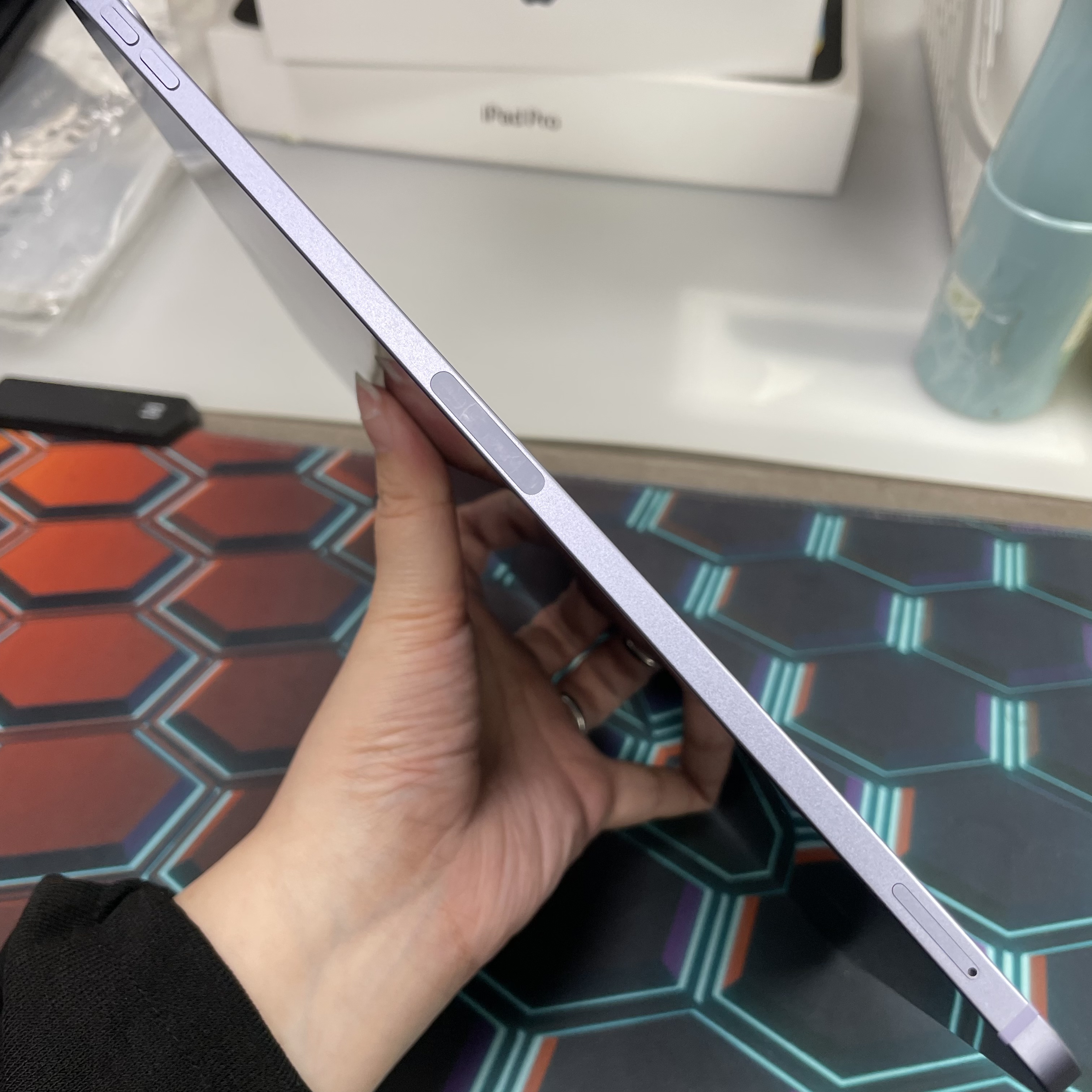 *774998 iPad Air 5 勁靚機 256GB 插卡版 紫色 purple