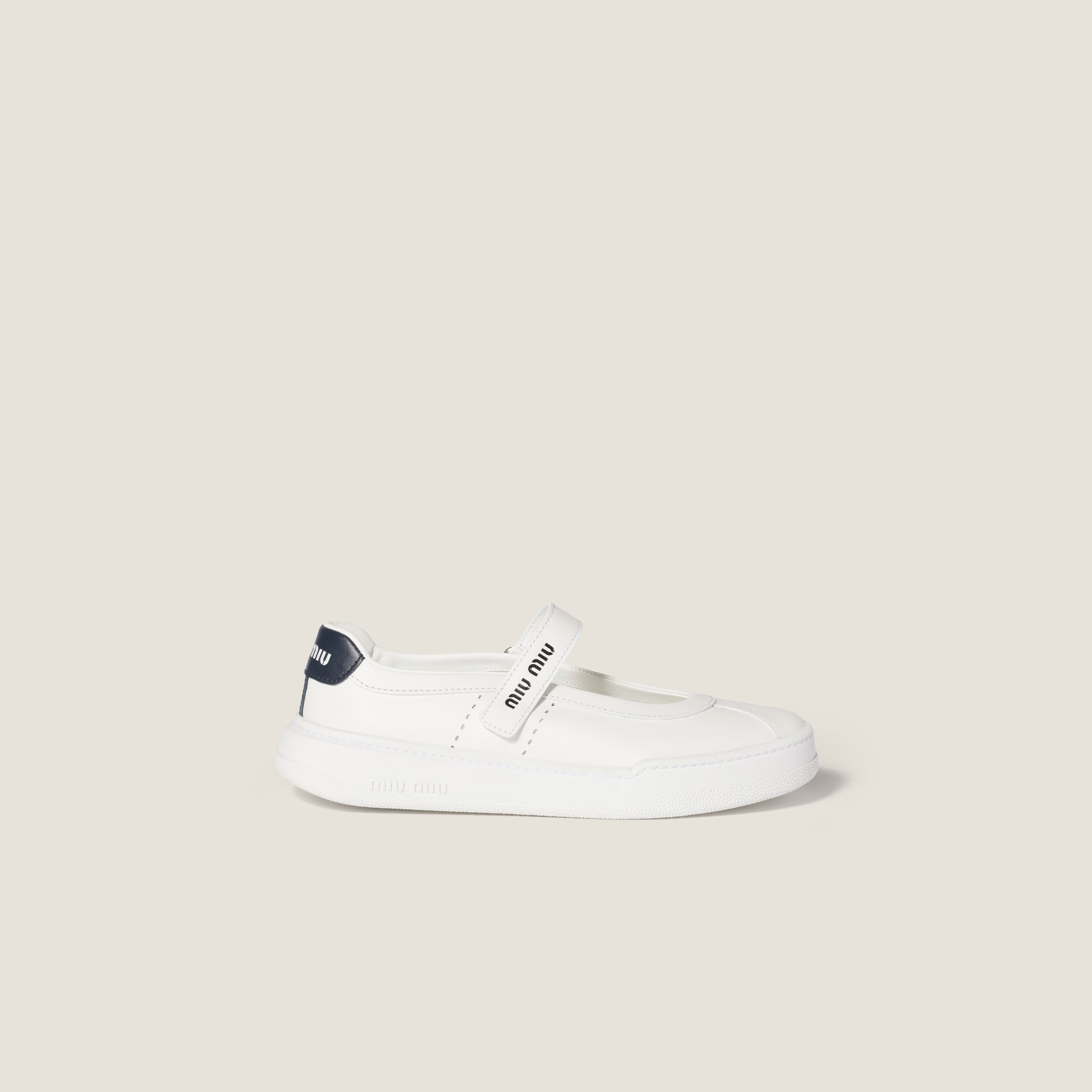 限時優惠✨新款🆕訂貨🍒MIUMIU Calf leather Maryjane   Size 36/36.5/37/37.5/40/40.5