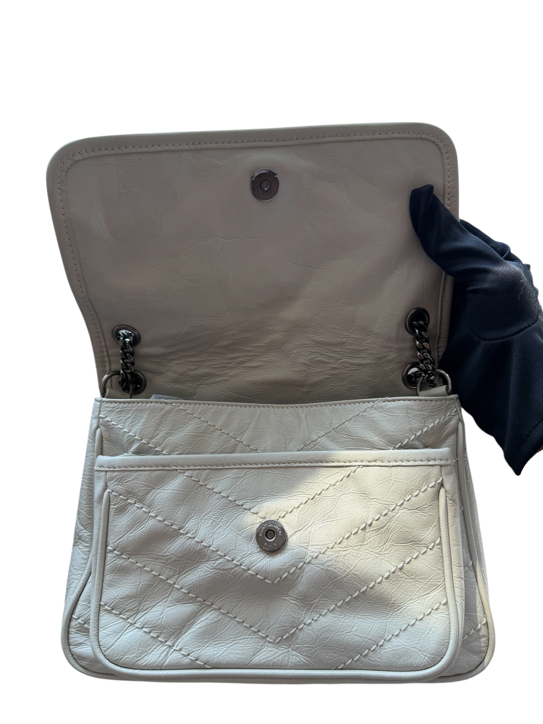 Pre-Owned YSL Niki Baby / Product Code:W52702