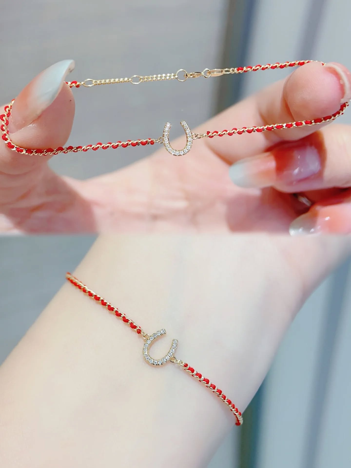 本命年紅紅火火馬年暴富紅繩安排上❤️ 今年最愛紅繩 18k金天然鑽石紅繩手