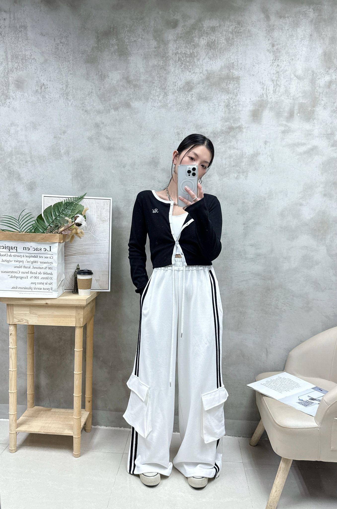 B12 拼色暗紋外套