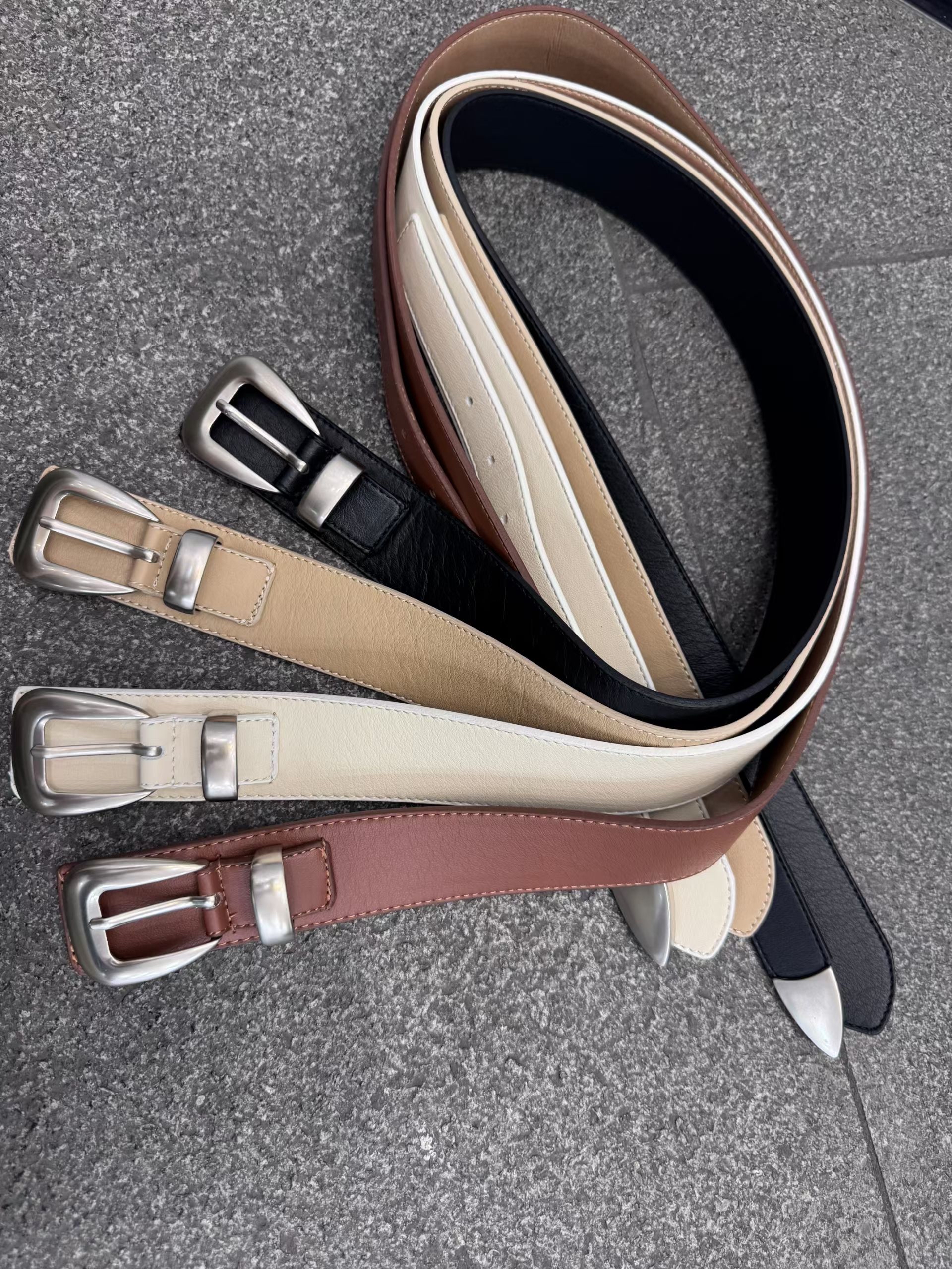 G15 磨砂銀扣粗Belt