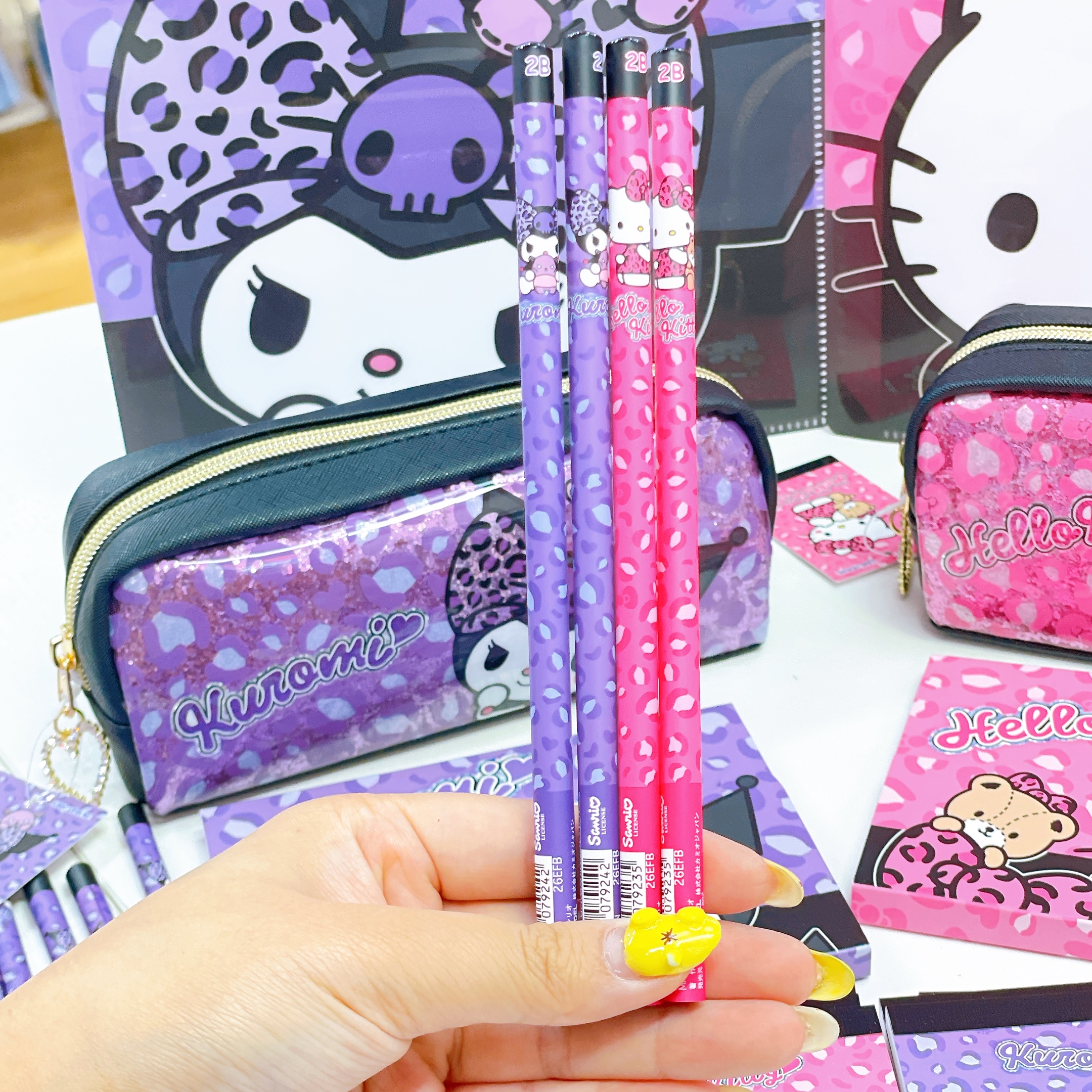 日本直送 Sanrio Hello Kitty Kuromi 豹紋系列文具產品