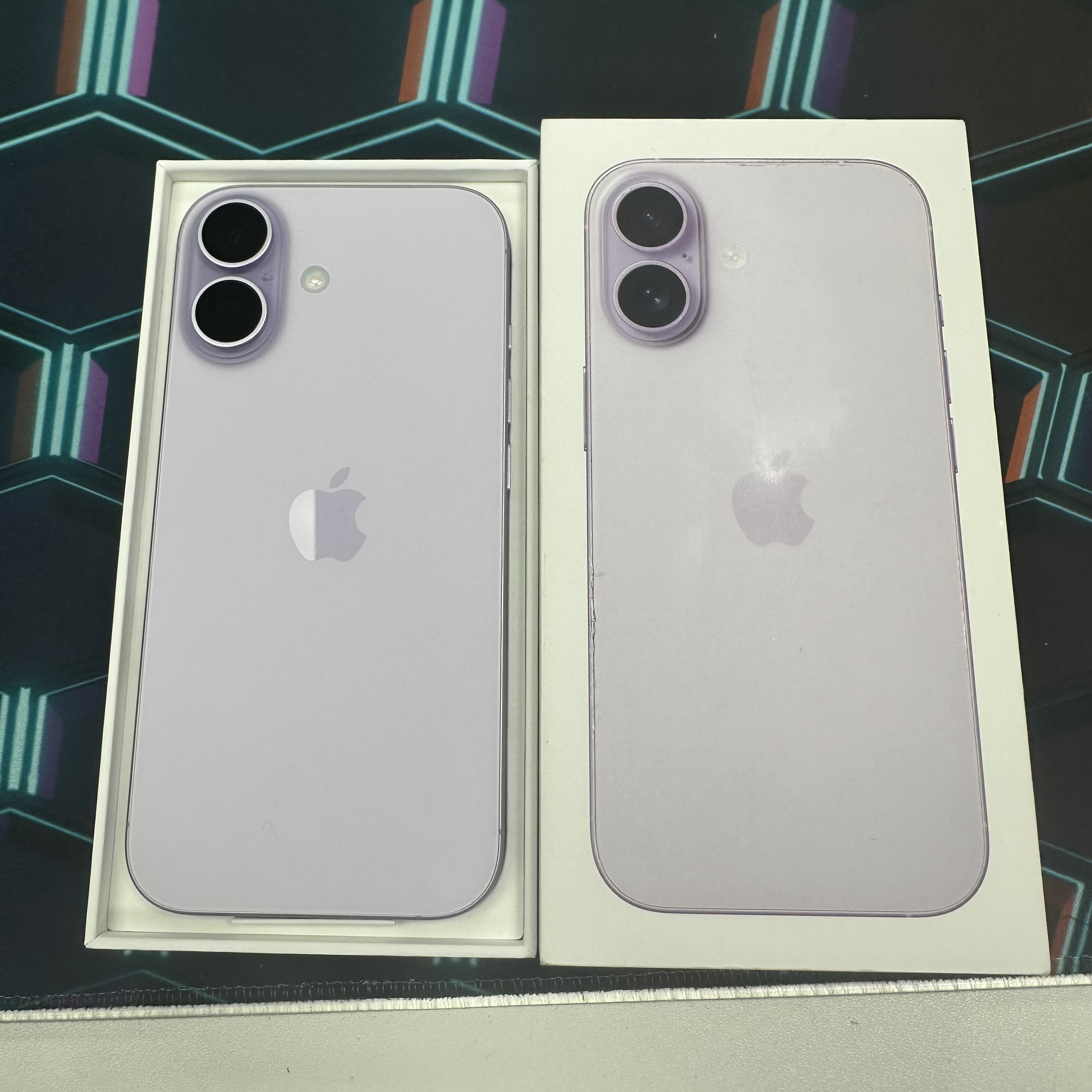 *6082 iphone 17 勁靚機 256GB 電100 紫色 purple 