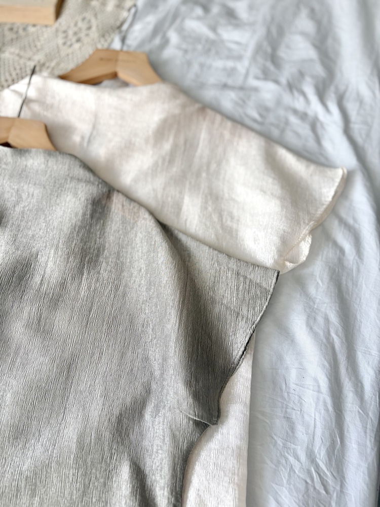 Odette Sheen Top (Ivory)