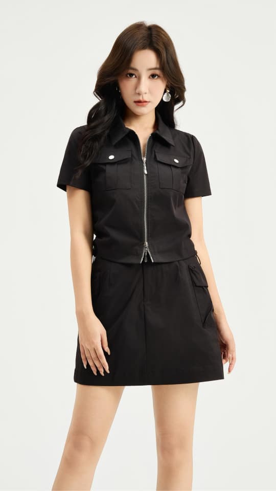10141302 Luna Utility Zip Crop Top