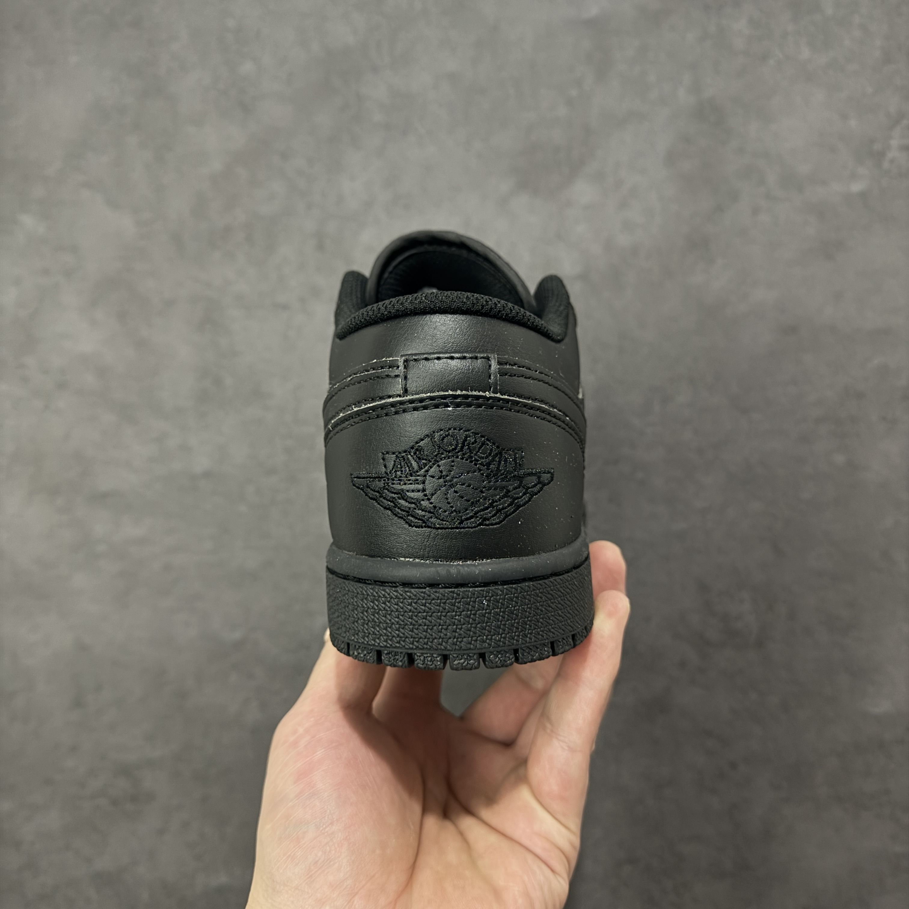 Nike Air Jordan 1 Low 553558-093