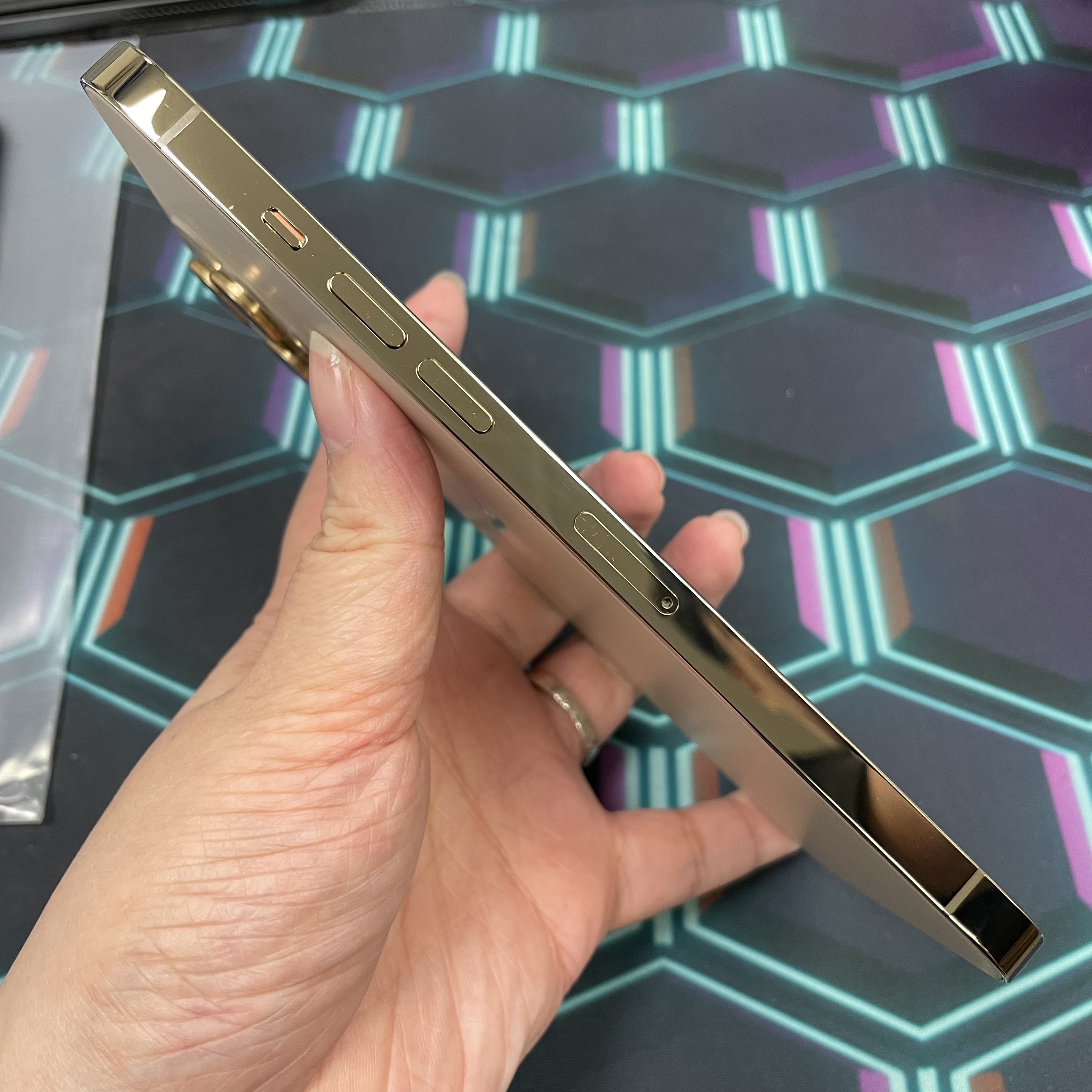 *8145 12 pro max 完美機 256GB 電99 金色 gold