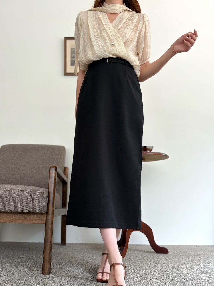 The Belted Straight Skirt (Black)