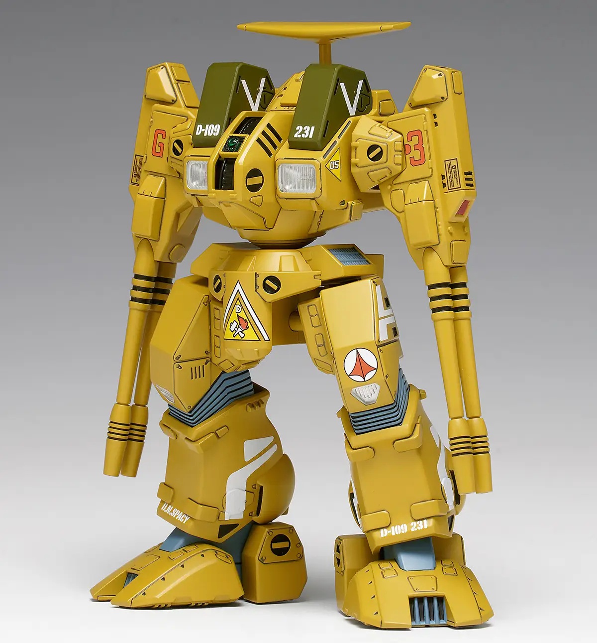 1/100 ADR-04-MkX Defender