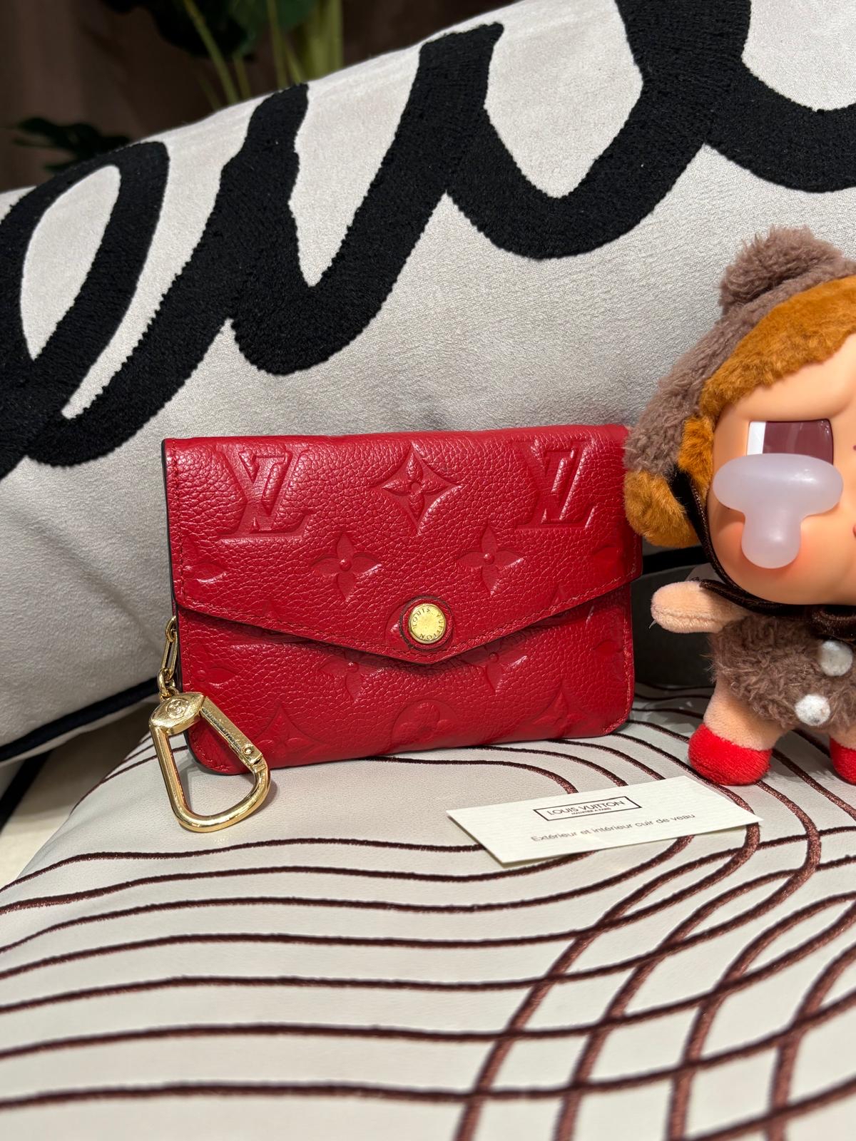 LV Card Holder / Key Holder M60634 100%Authentic, 95%New ✅Box